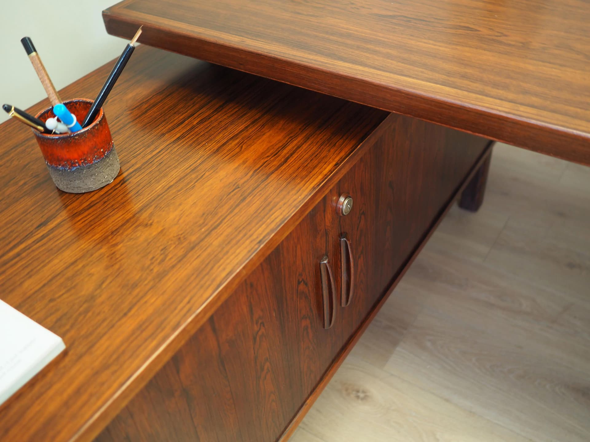 Desk Executive, brown rosewood, by A. Vodder, Sibast, Denmark, 1960s. - 29585