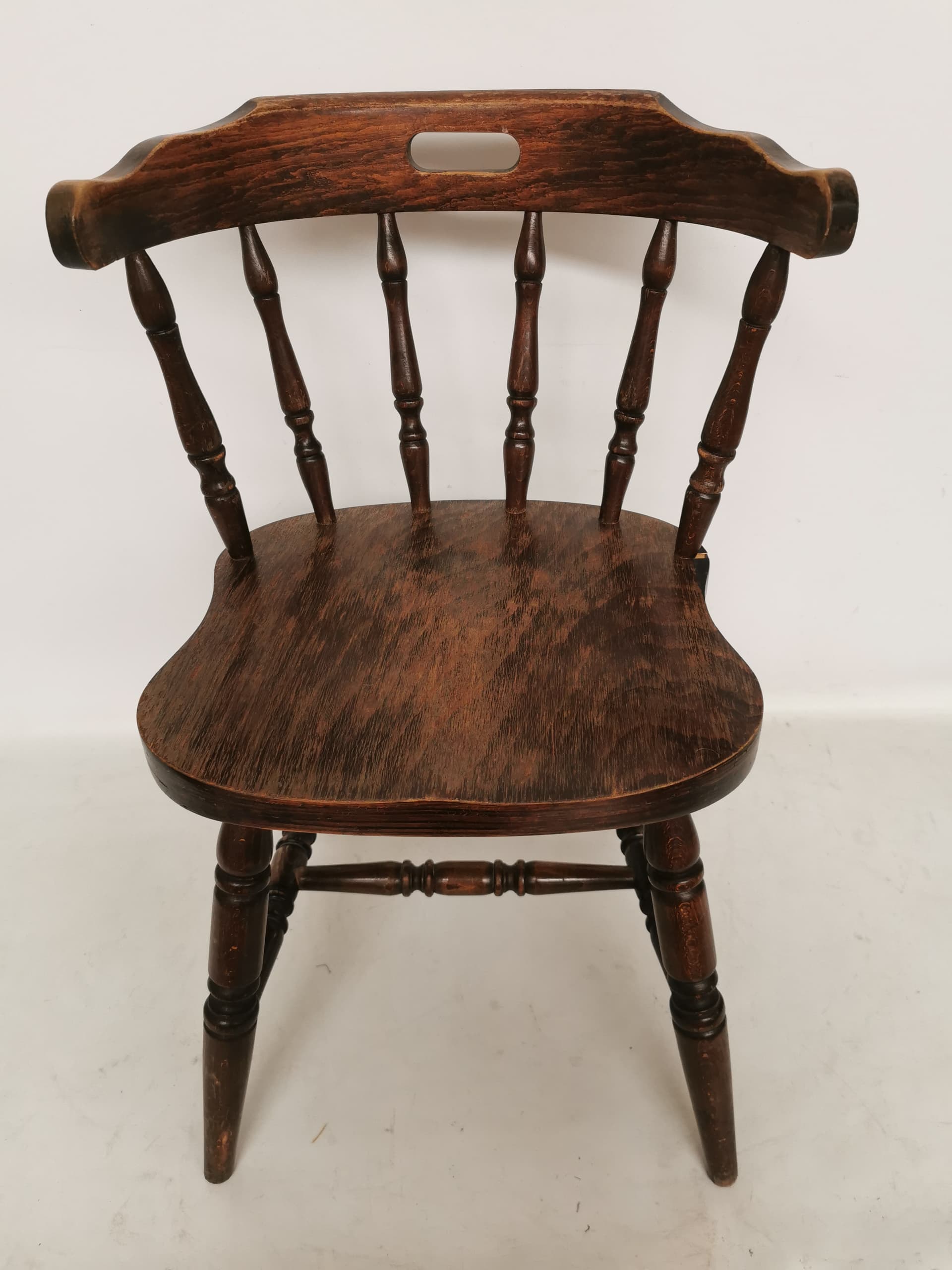 Armchair Windsor Bonanza, brown wood, Romania, 1920s. - 402554