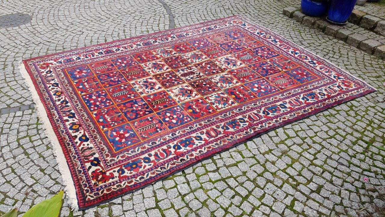 Dywan Bakhtiari 300x210 cm, czerwony niebieski biały żółty zielony, wełna bawełna, Iran, lata 70. - 402680