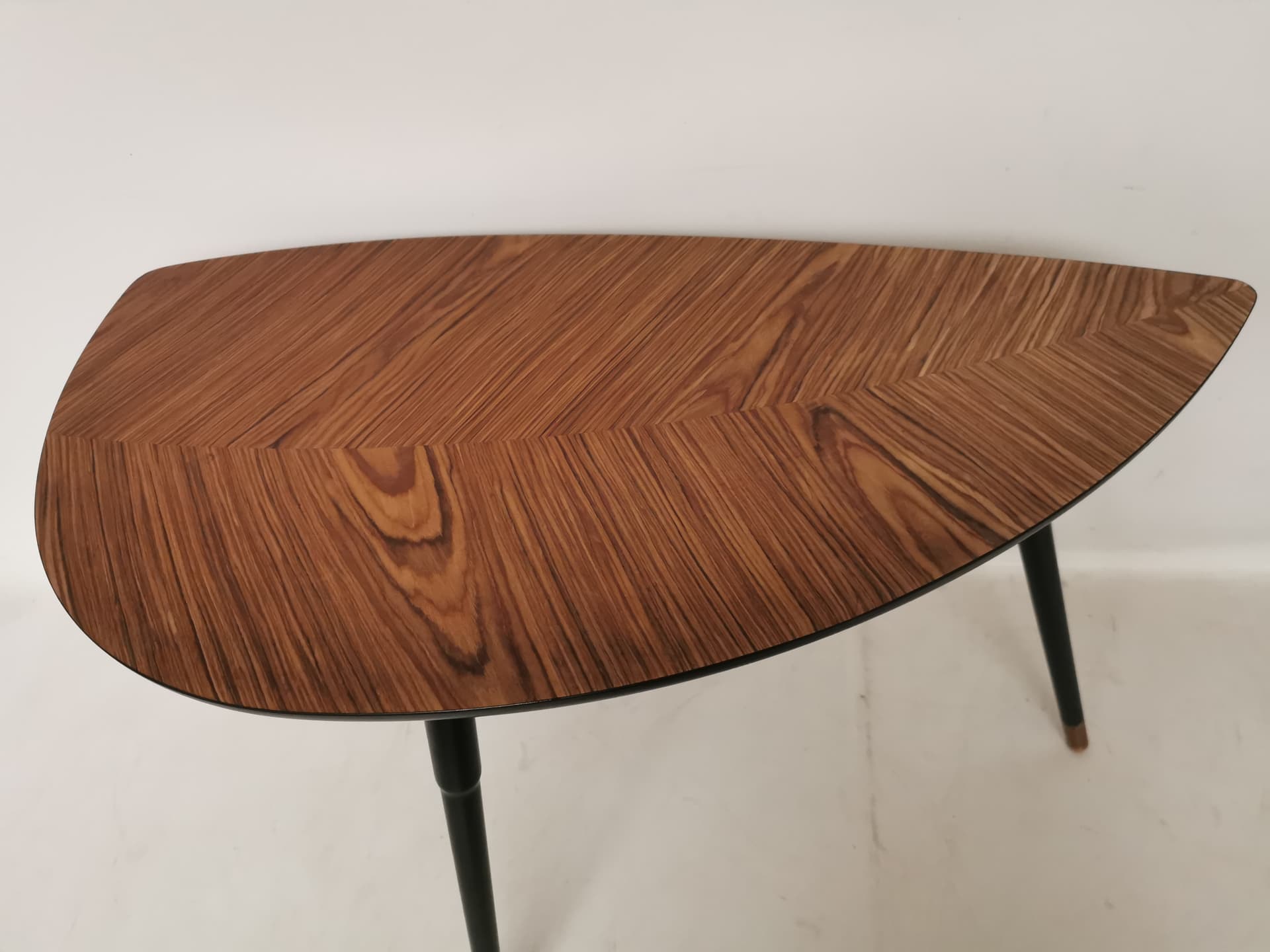 Stolik kawowy LÖVBACKEN, fornir brązowy, drewno czarne, mosiądz złoty, Ikea, lata 90. - 402855