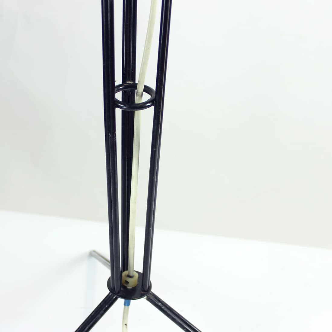 Floor lamp, beige plastic, black metal, Pokrok, Czechoslovakia, 1960s. - 402885