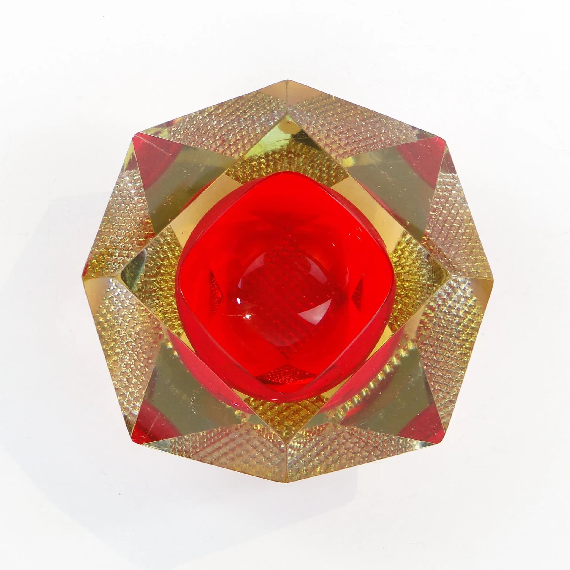 Bowl Mandruzatto, red glass, by F. Poli, Italy, 1950s. - 29795