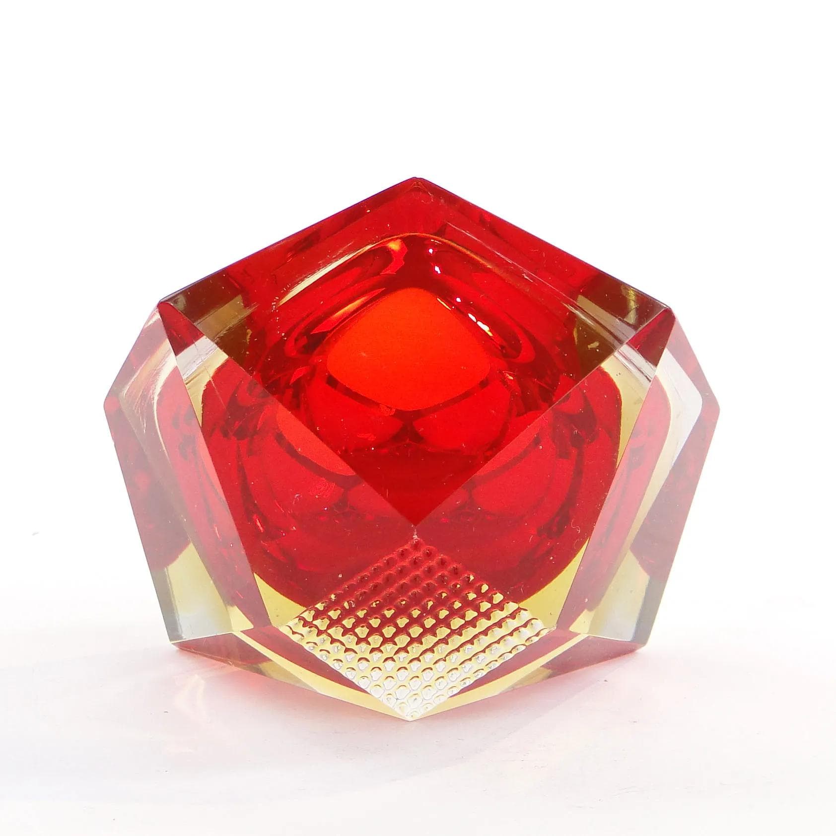 Bowl Mandruzatto, red glass, by F. Poli, Italy, 1950s. - 29794