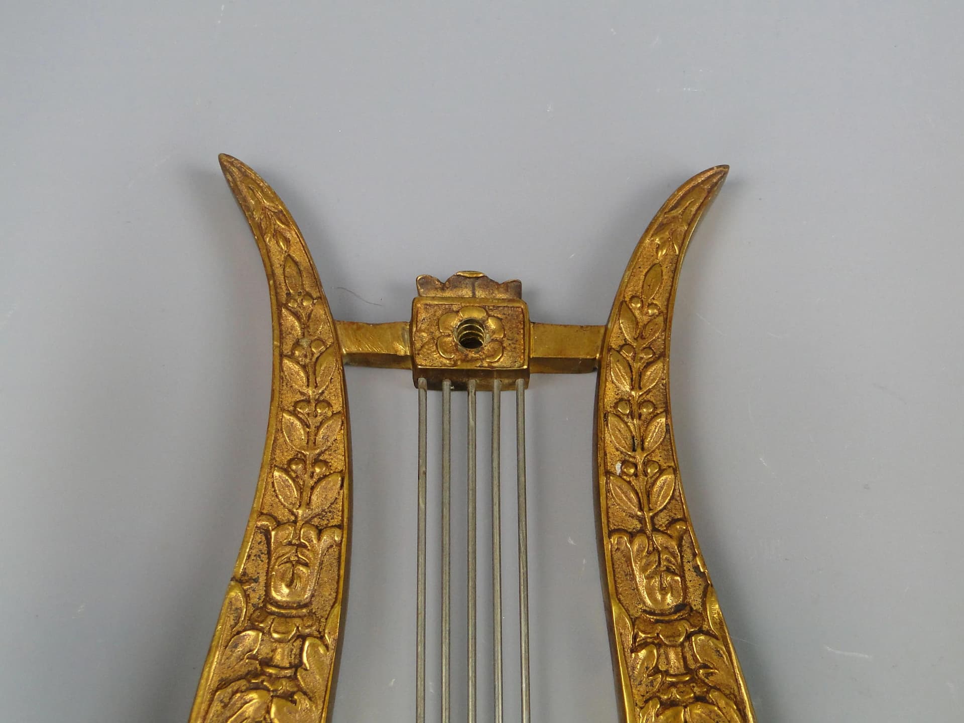 Para kinkietów Empire, mosiądz złocony, Francja, początek XX w. - 29786