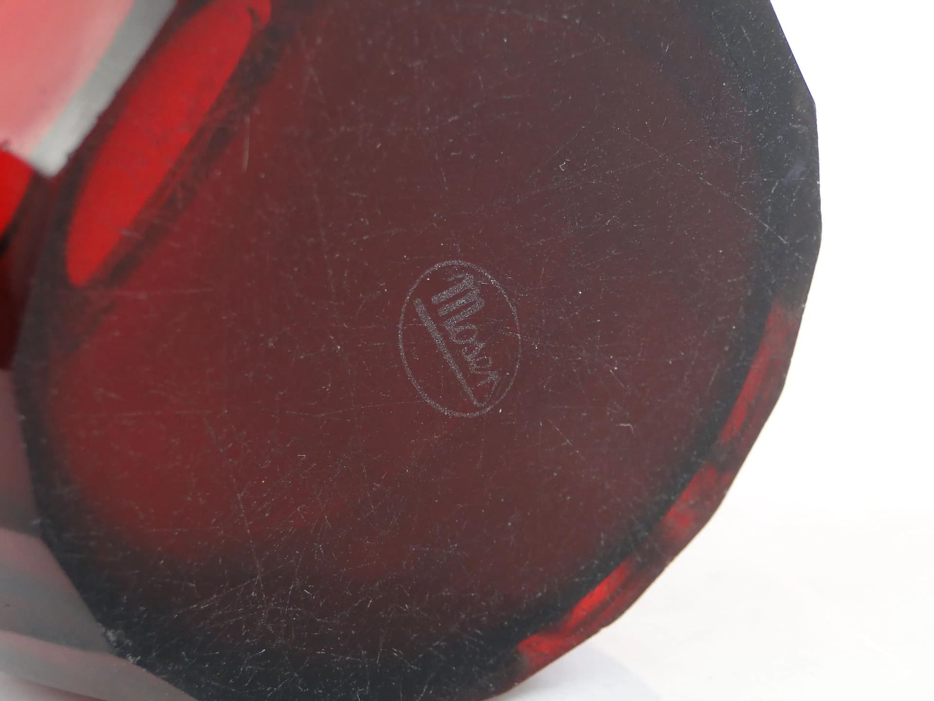 Wazon, Art déco, czerwony, szkło kryształowe, Czechy, lata 20. - 30095