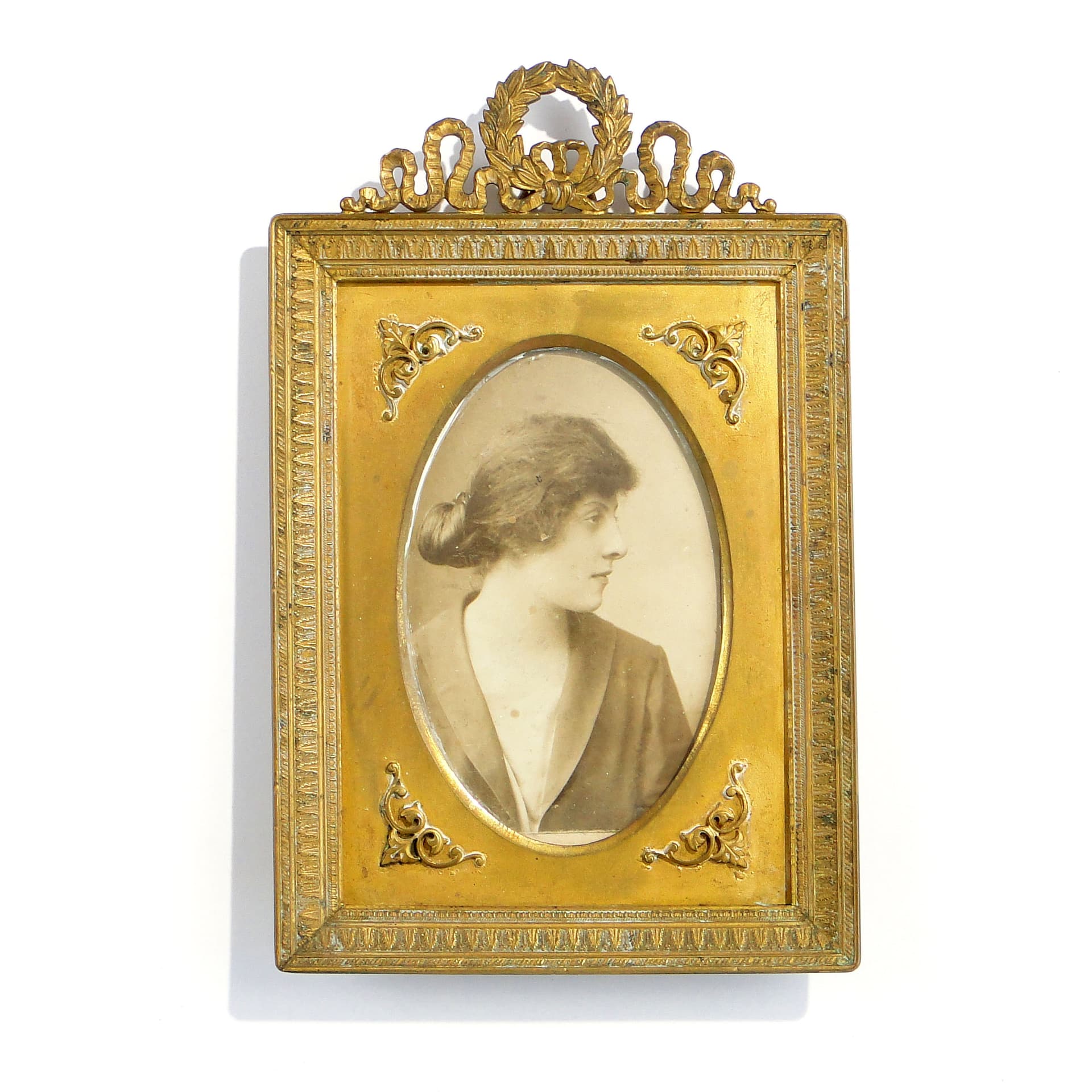 Photo Frame Napoleon III, gilt bronze, France, 19th c. - 3573