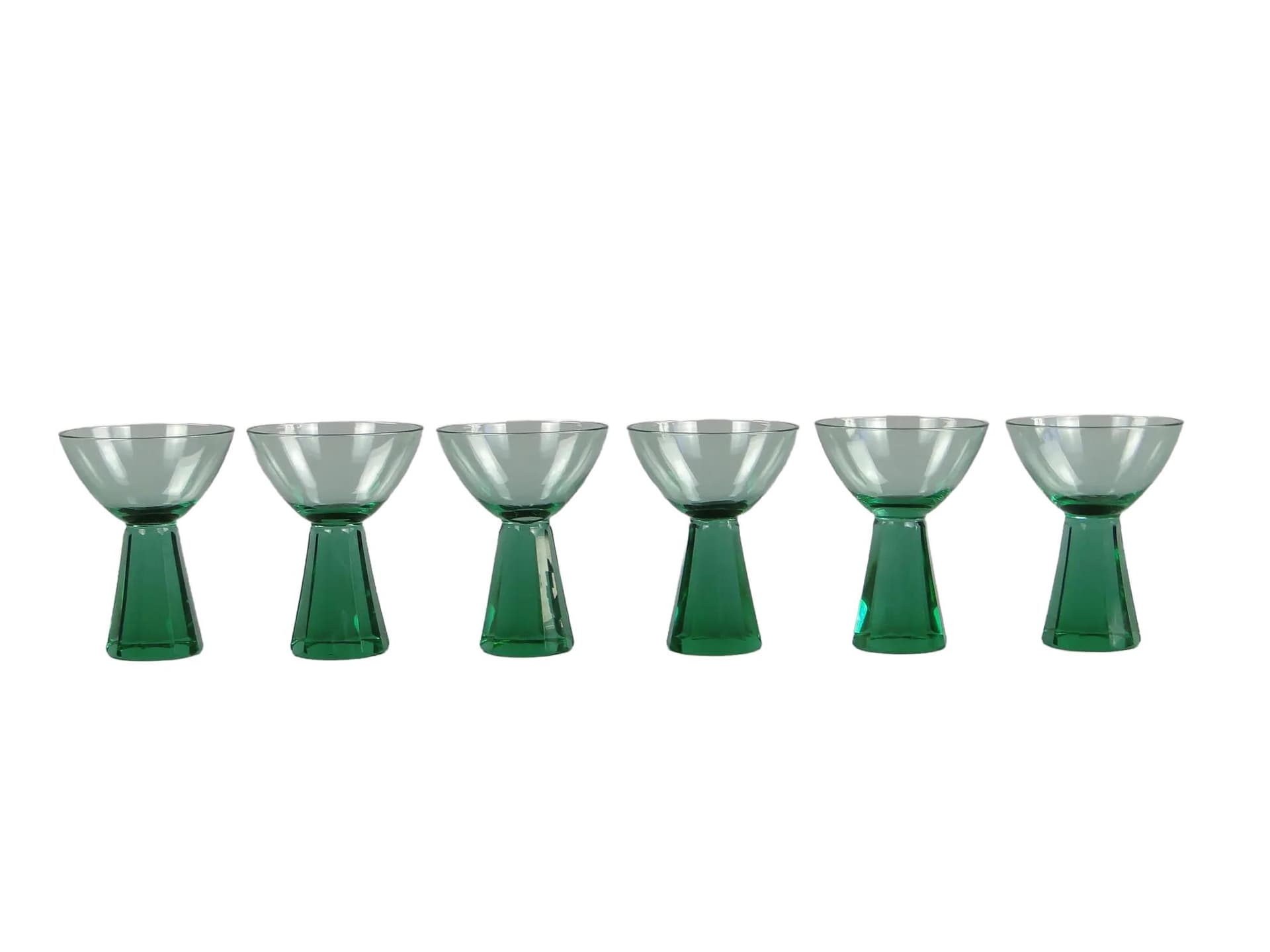 Set of Art Deco glasses, green uranium crystal glass, Czech Republic, 1930s.