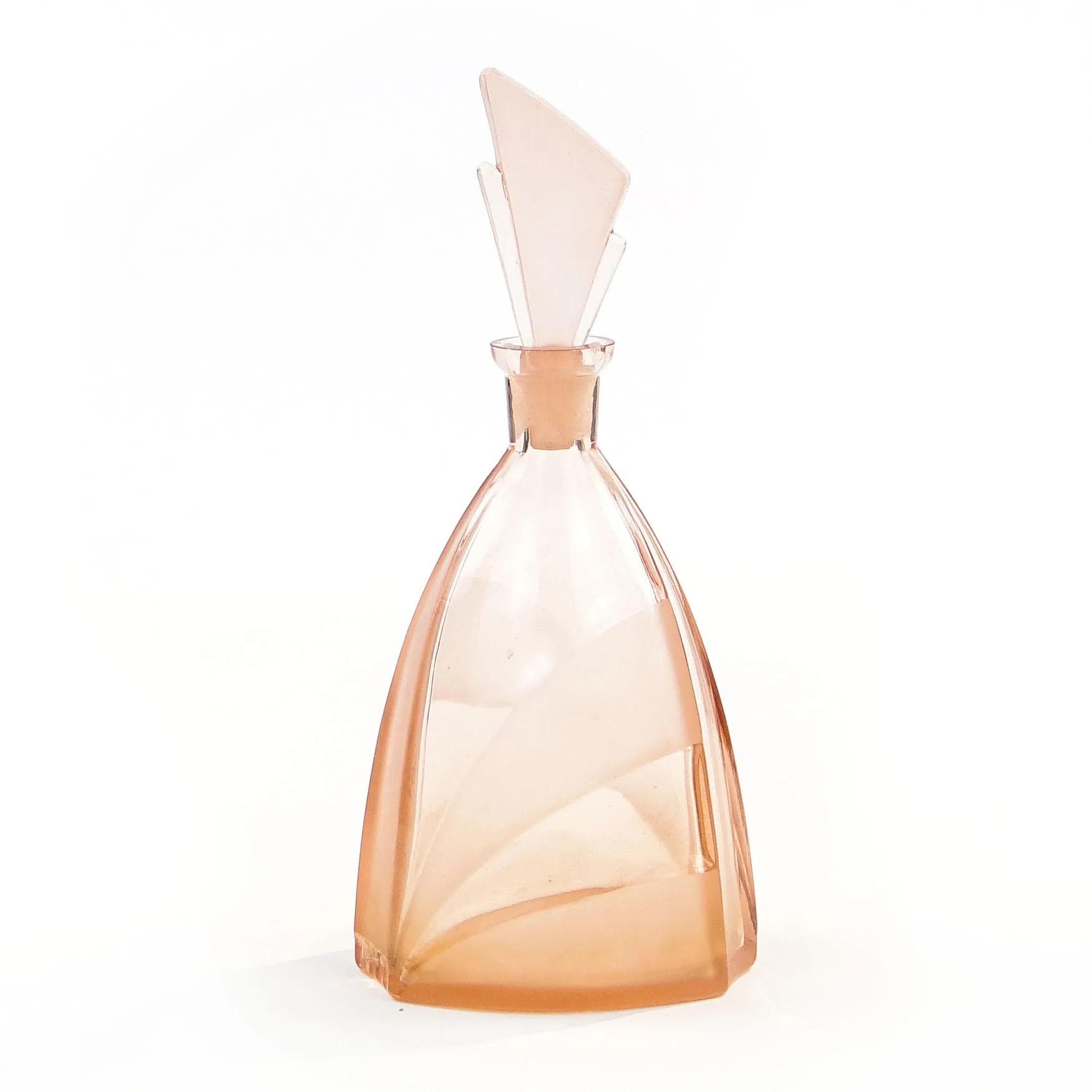 Decanter Art Deco, Kłos, pink glass, Niemen Glassworks, Poland, 1930s. - 30272