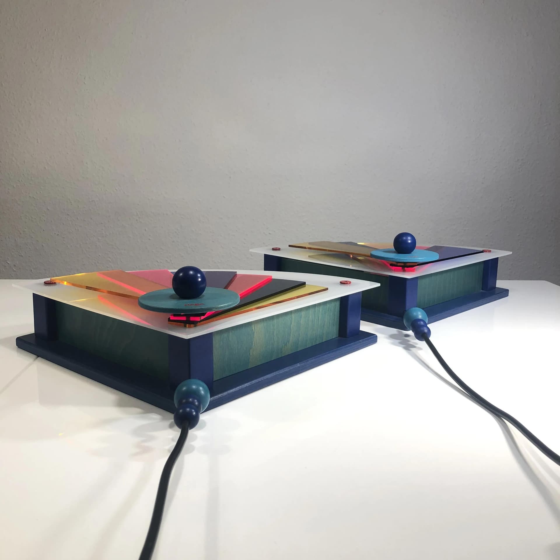 Pair of wall sconces Memphis, multicolor, plywood, plexiglass, Haba, Germany, 1990s - 30404