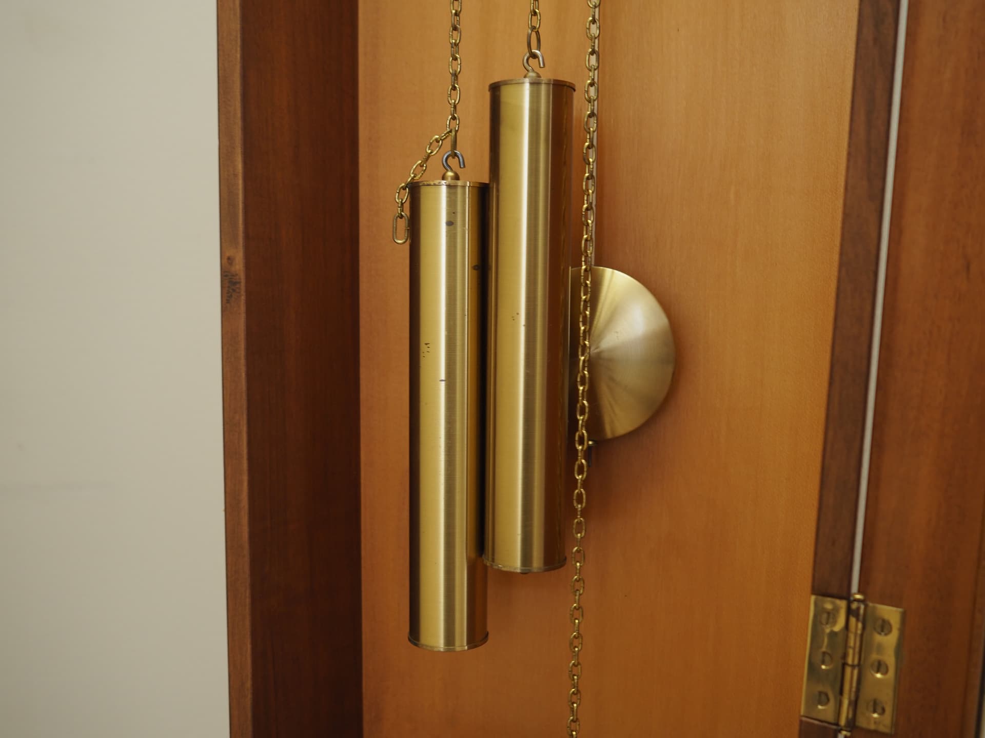 Zegar stojący, fornir brązowy, drewno sosna, Junghans, Niemcy, lata 60. - 64581