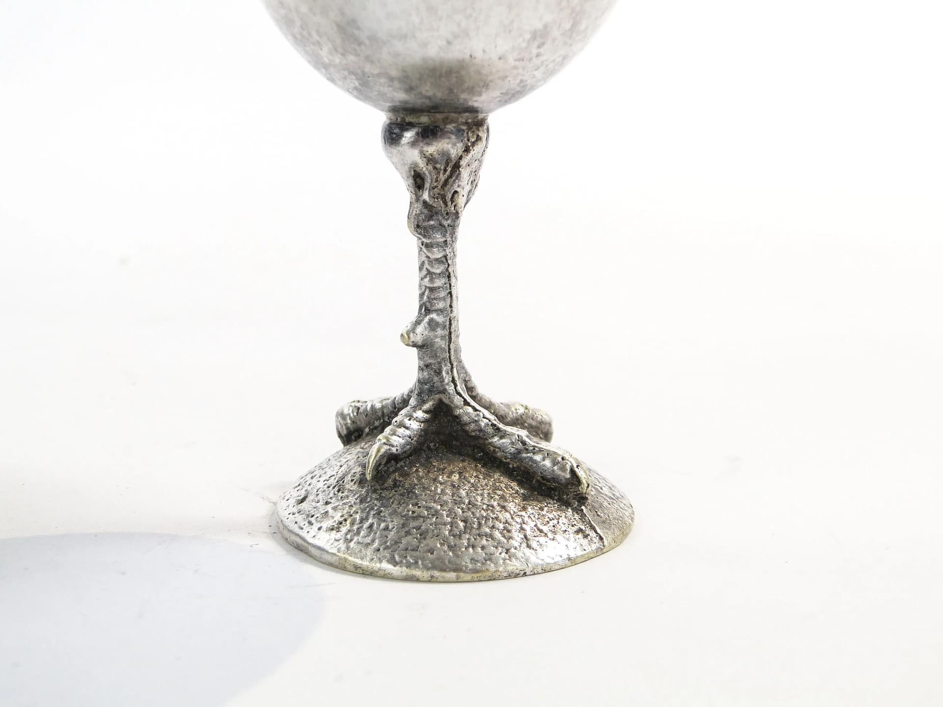 Kieliszek do jajka na kurzej stopce, srebrny, mosiądz, Polska, XIX w. - 30866