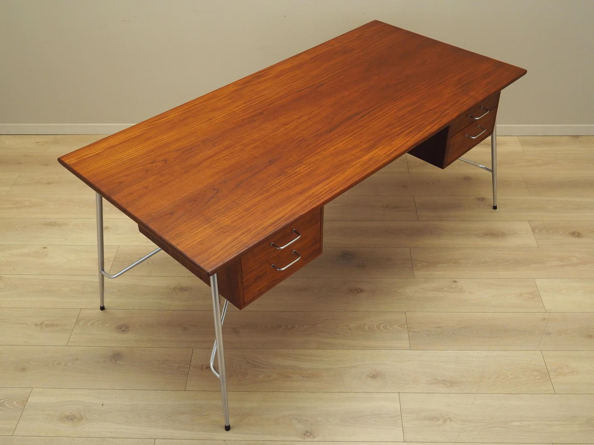 Desk Model 202, brown teak, by B. Mogensen, Søborg Møbelfabrik, Denmark, 1960s. - 30686