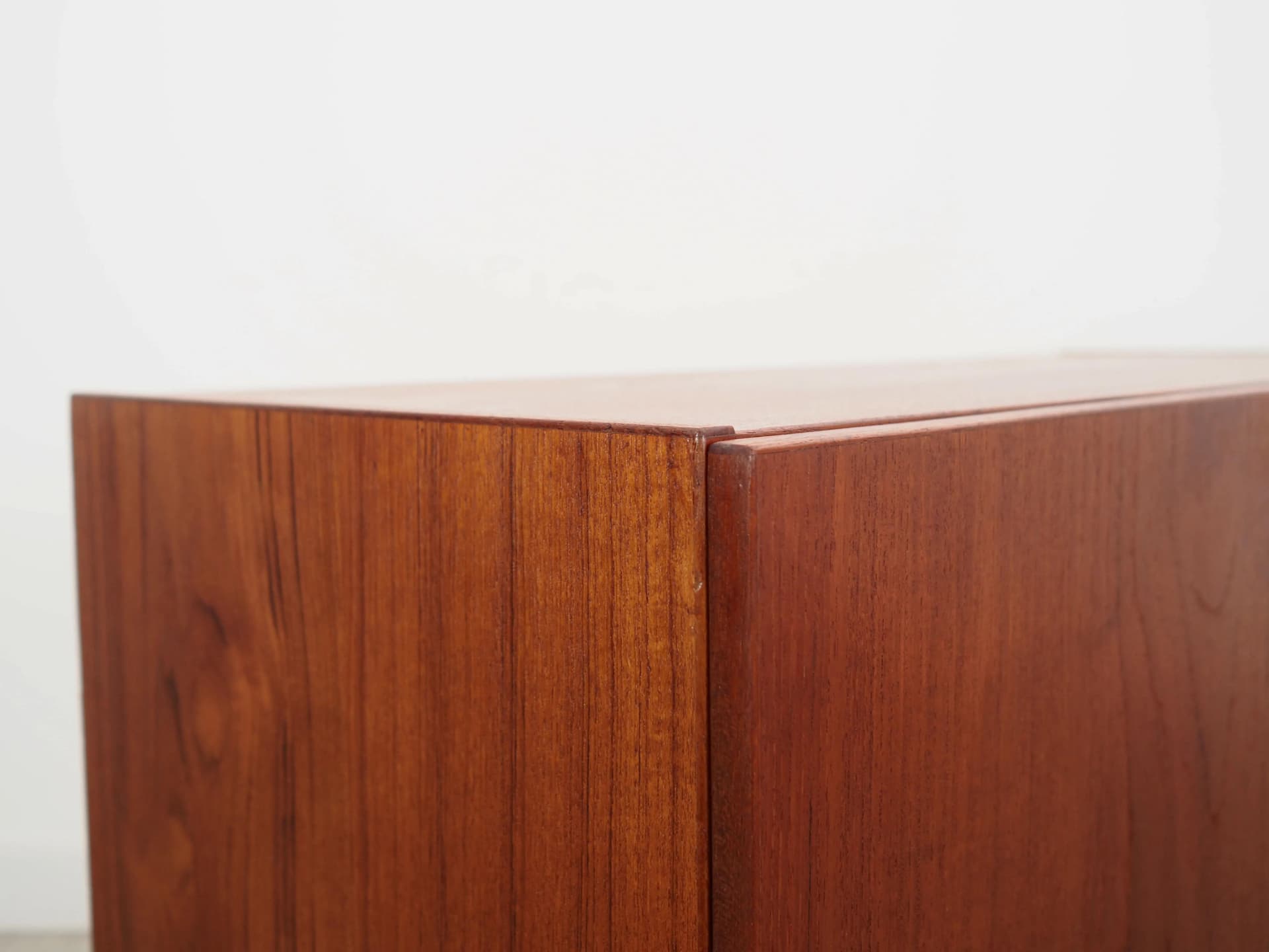 Cabinet, mid-century modern, orange teak, Denmark, 1970s. - 30910
