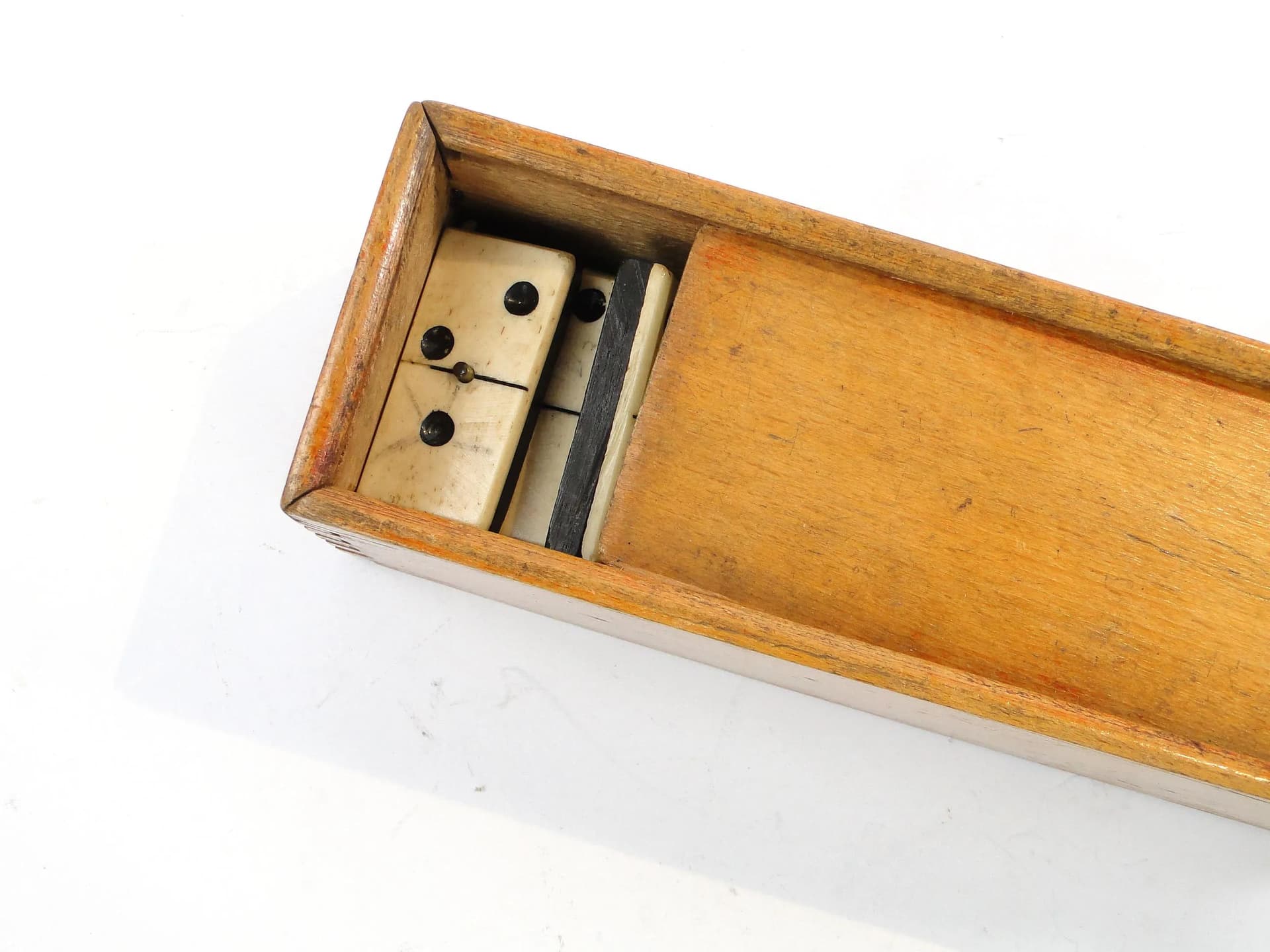 Domino Set, ebony and bovine bone, Germany, early 20th c. - 31014