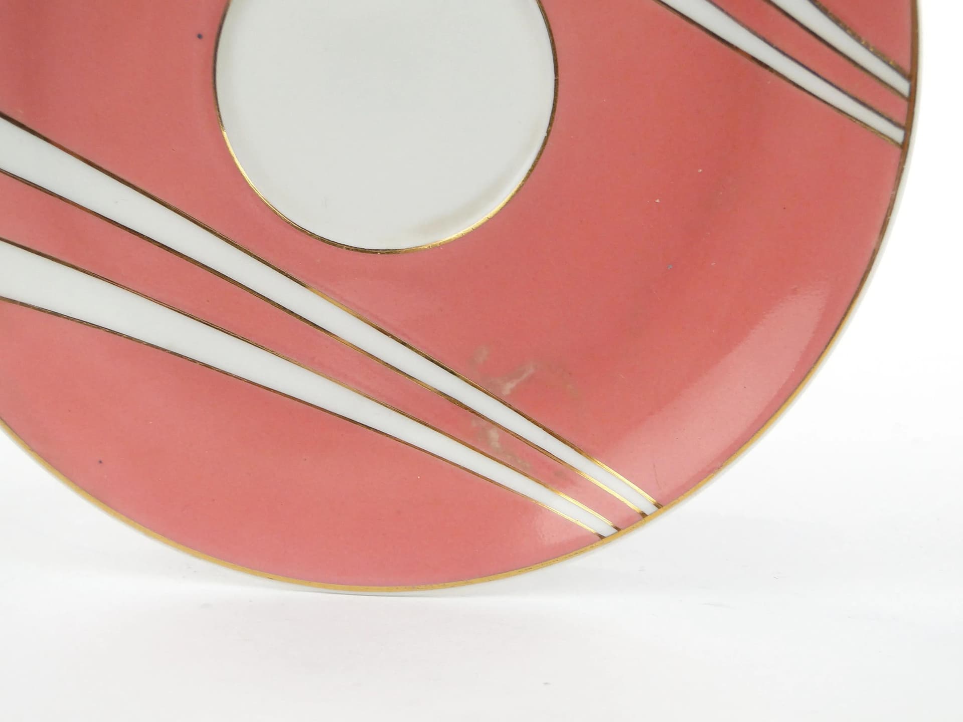 Różowo-biały, złocony spodek Krokus, proj. W. Potacki dla Ćmielowa, Polska, lata 60. - 30983