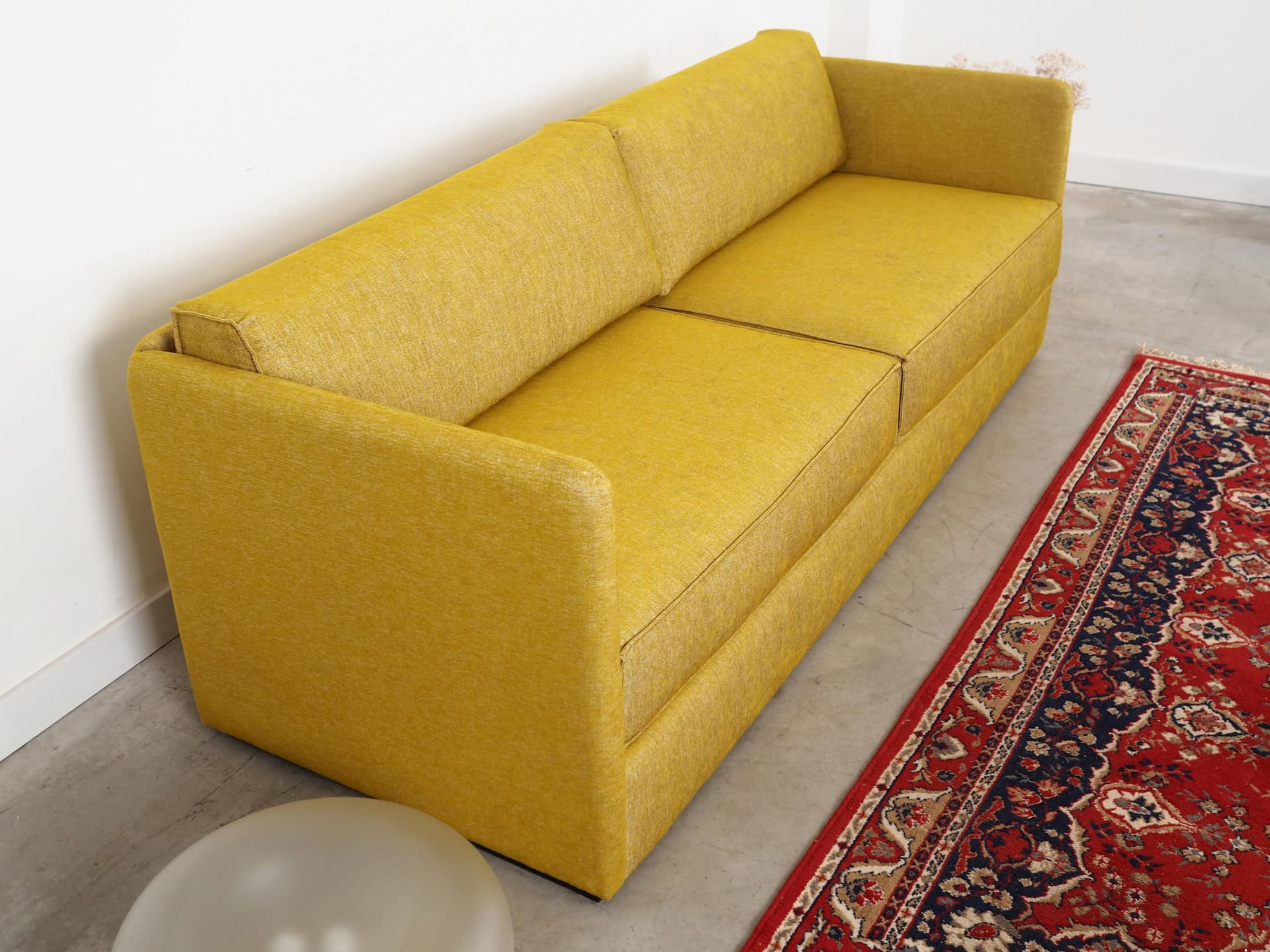 Sofa, skandynawski design, żółty, tkanina, Polska, XXI w. - 31109
