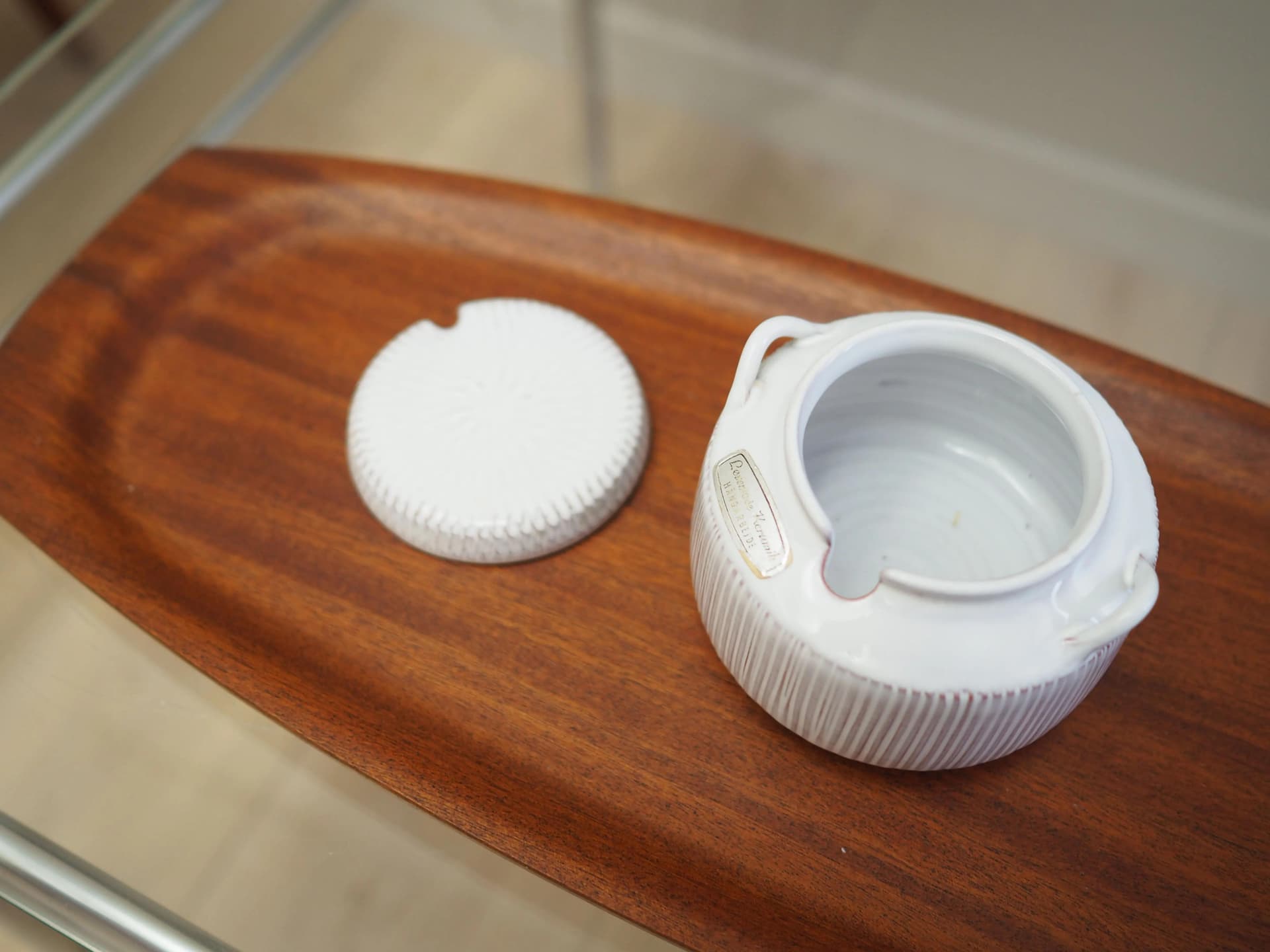 Cukiernica, ceramika biała, Løvemose Keramik, Dania, lata 70. - 31106