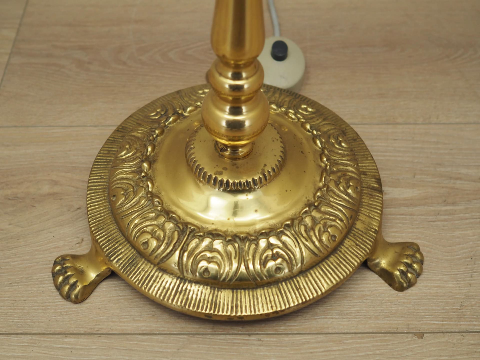 Lampa podłogowa, metal złoty, Dania, lata 70. - 31086