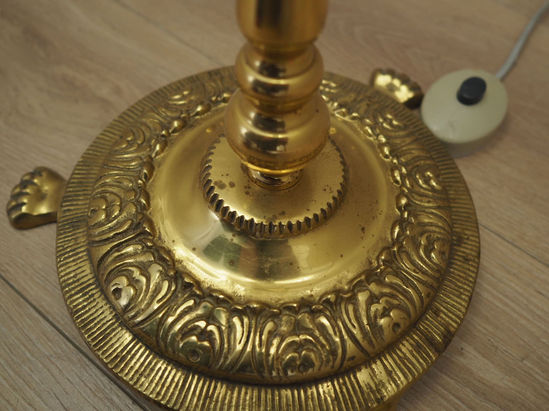 Lampa podłogowa, metal złoty, Dania, lata 70. - 64352