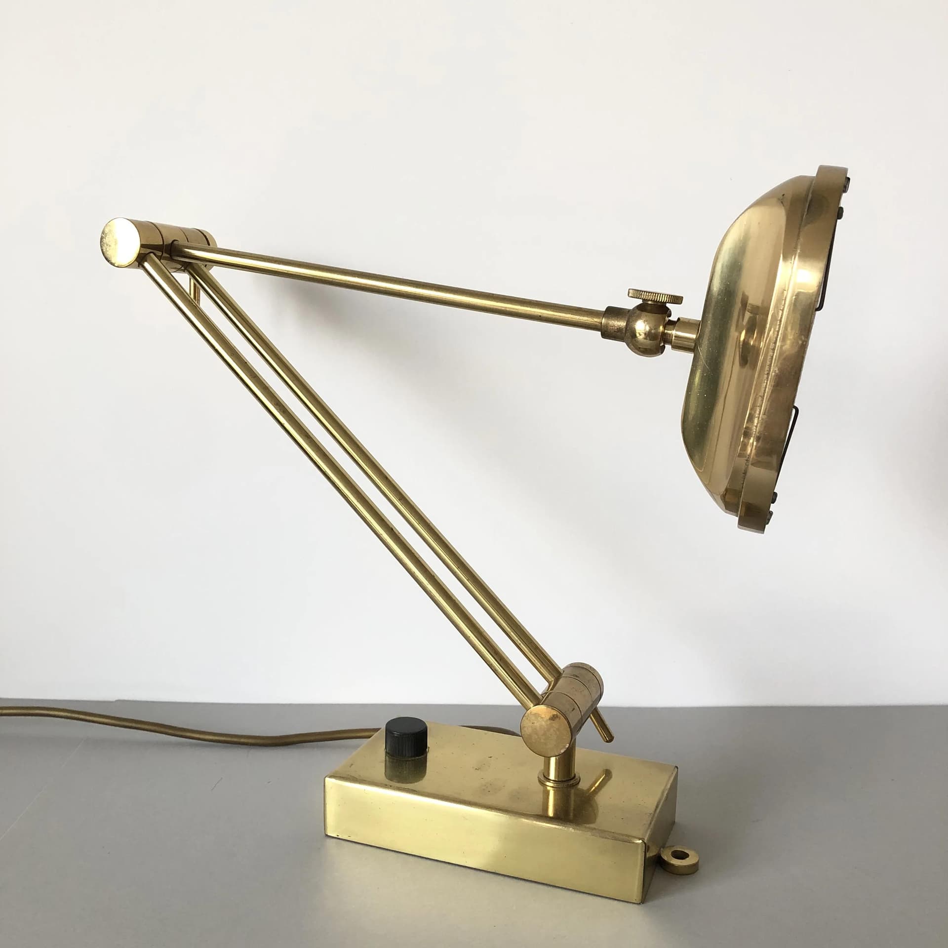 Mosiężny kinkiet geometryczny, Niemcy, lata 70. - 31356