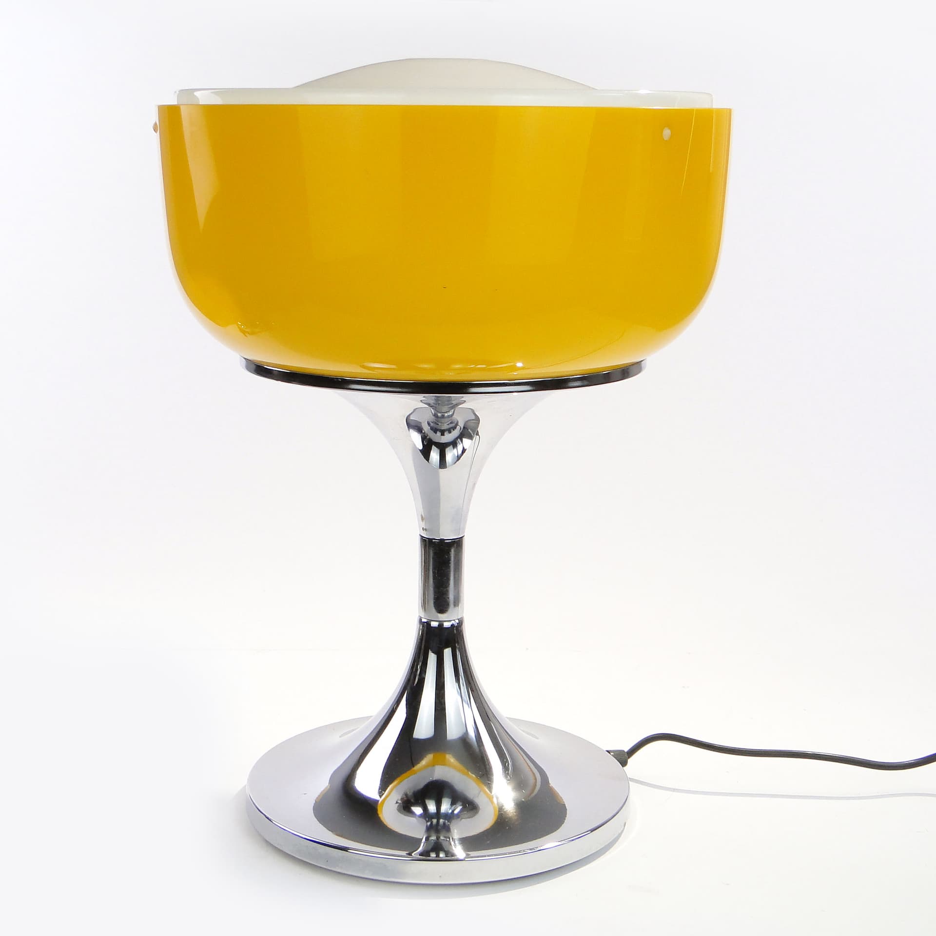 Table Lamp Space Age, yellow acrylic, chrome steel, by L. Massoni, Harvey Guzzini, Italy, 1970s. - 3710