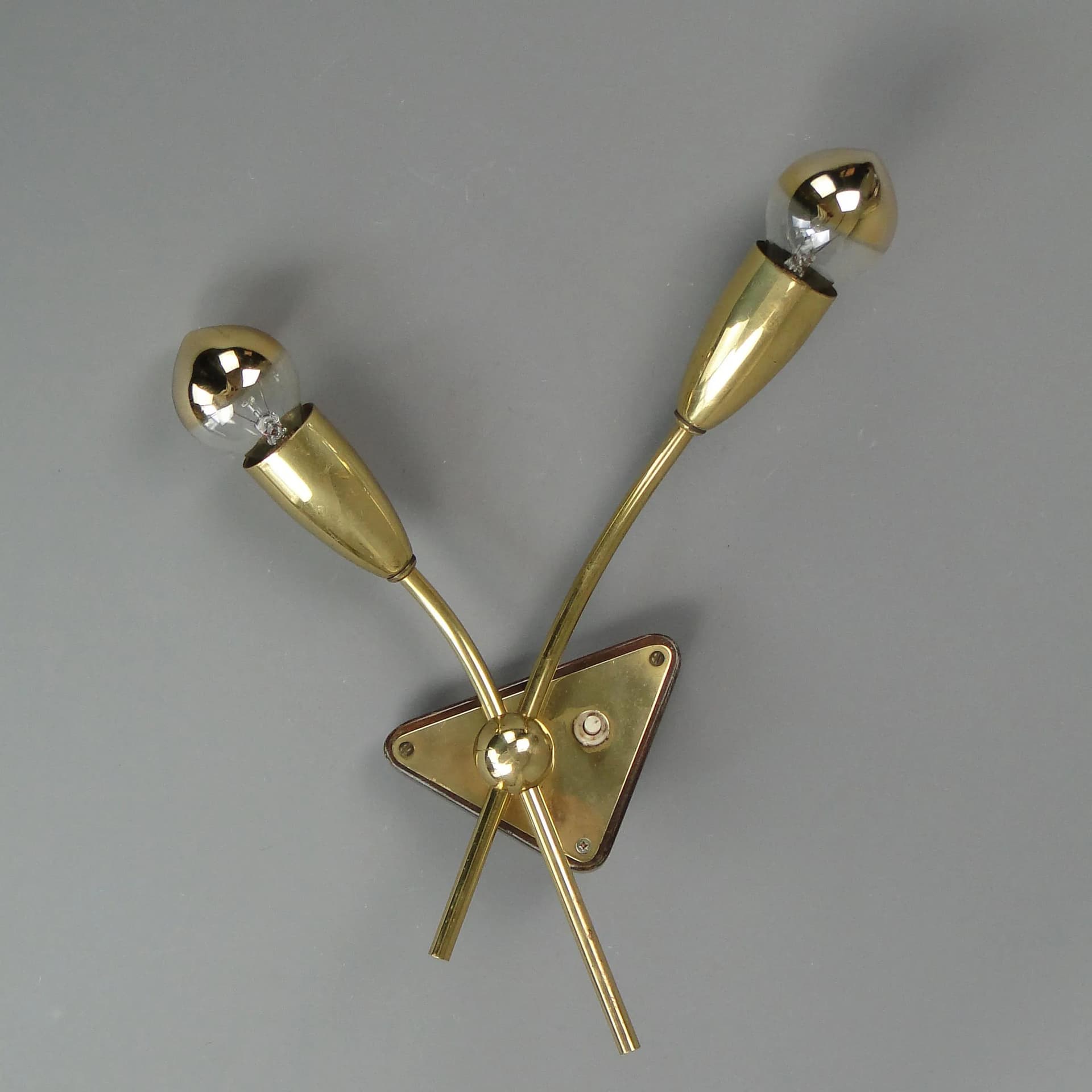 Kinkiet Pop Art, złoty, mosiądz, drewno, Niemcy, lata 50. - 31579