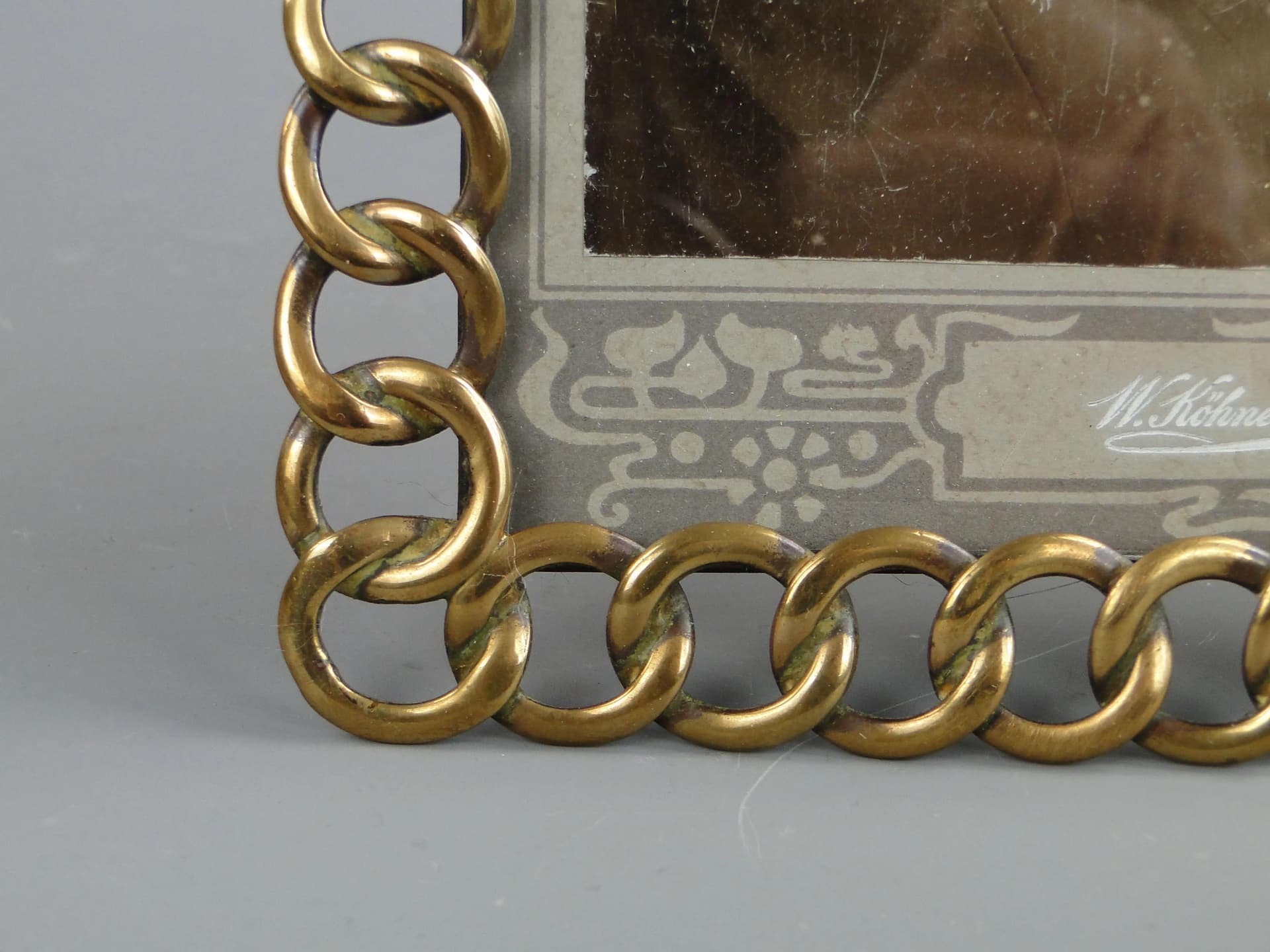 Photo frame, gilt brass, Austria, late 19th c. - 31571