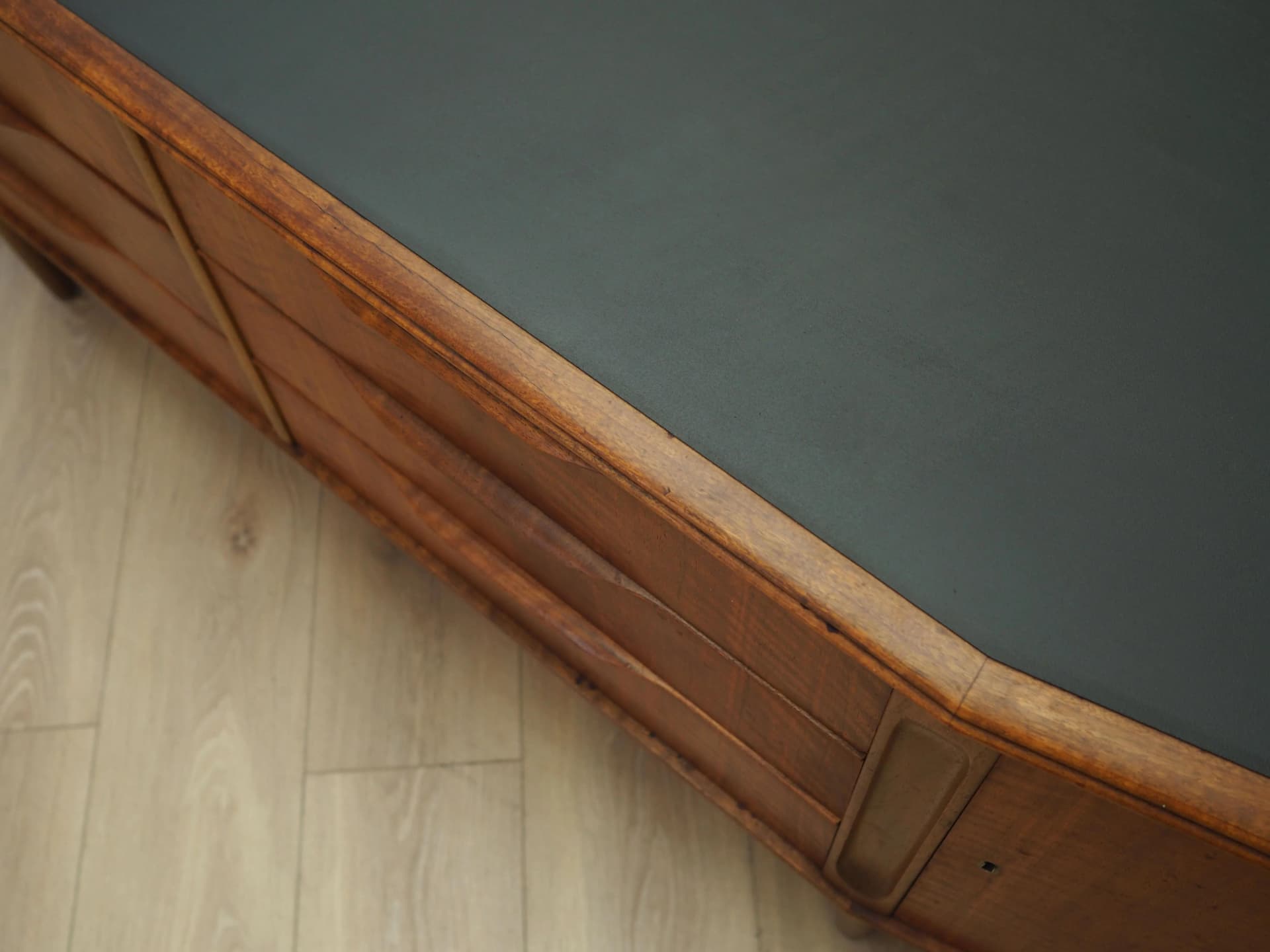 Sideboard duński, orzech włoski brązowy, Dania, lata 60. - 31622