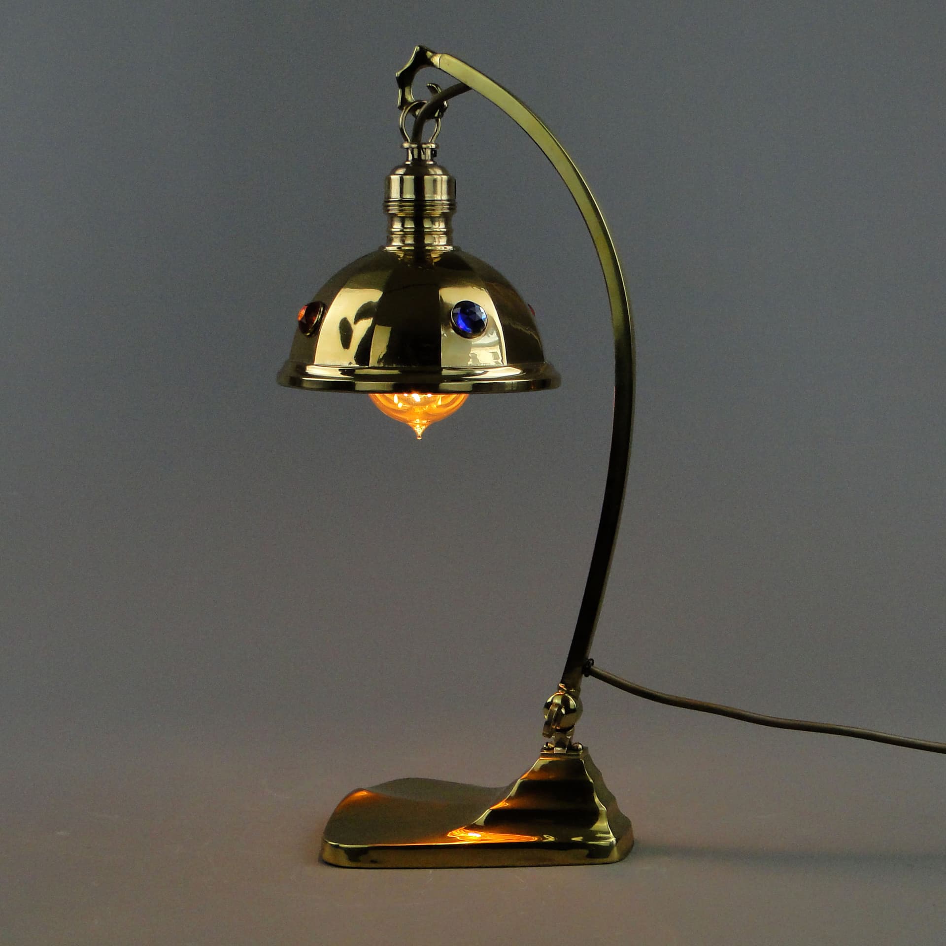 Desk lamp, Art Nouveau, golden brass, Sweden, early 20th c. - 3753