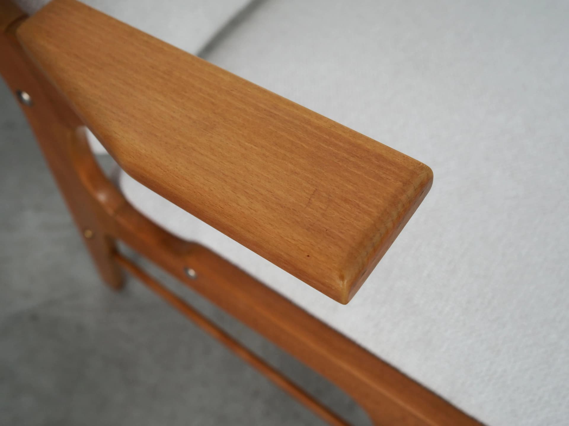 Armchair, beech white, by A. Hovmand-Olsen, Denmark, 1960s. - 31602