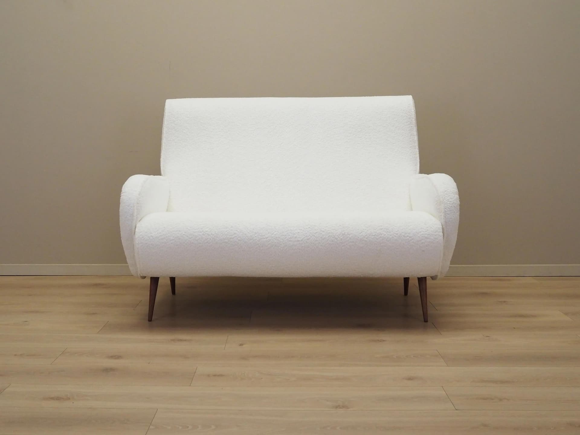 Sofa, biała, tkanina, drewno, Włochy, lata 70. - 31858