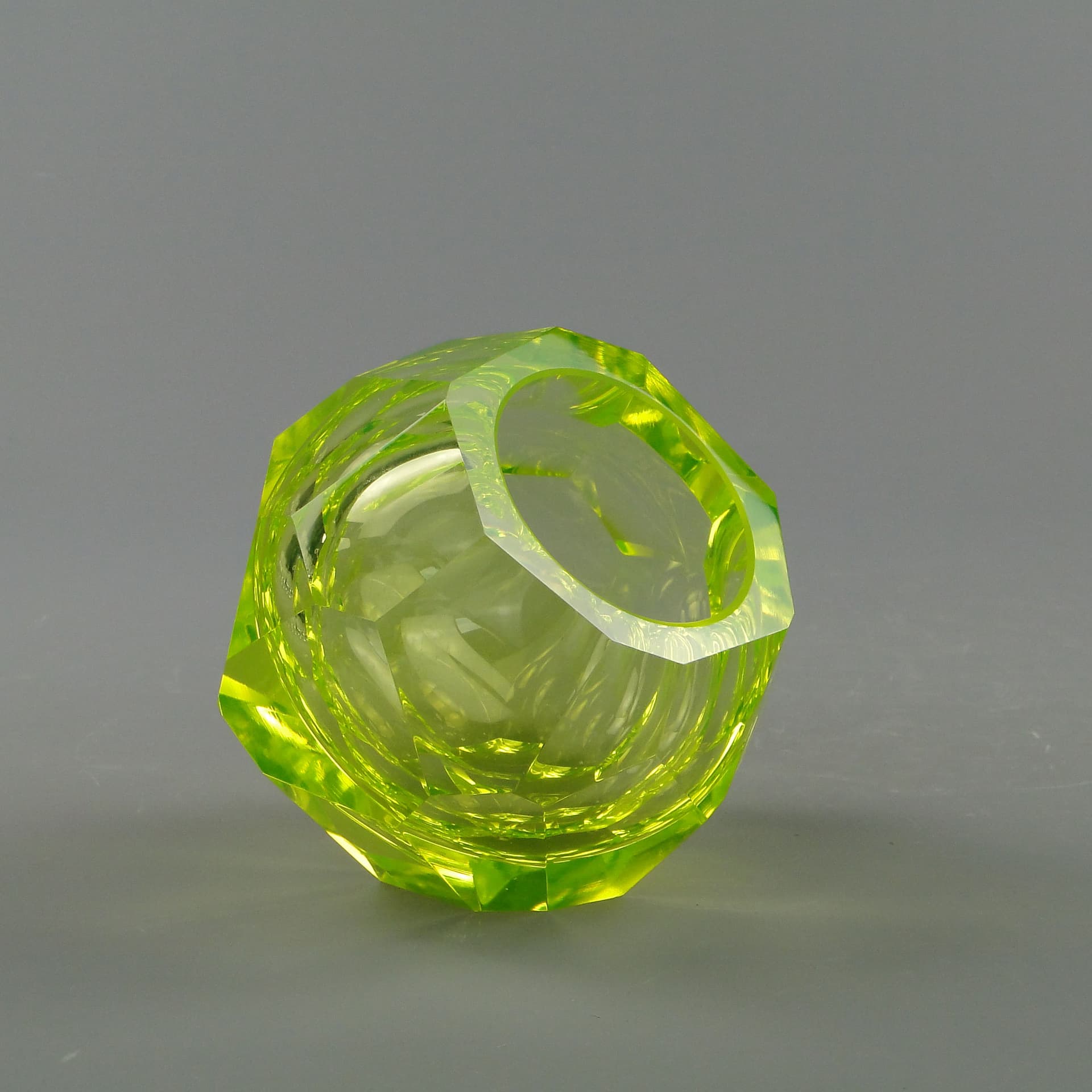 Vase, yellow glass, by L. Jaburek, Czech Republic, 21st c. - 3759