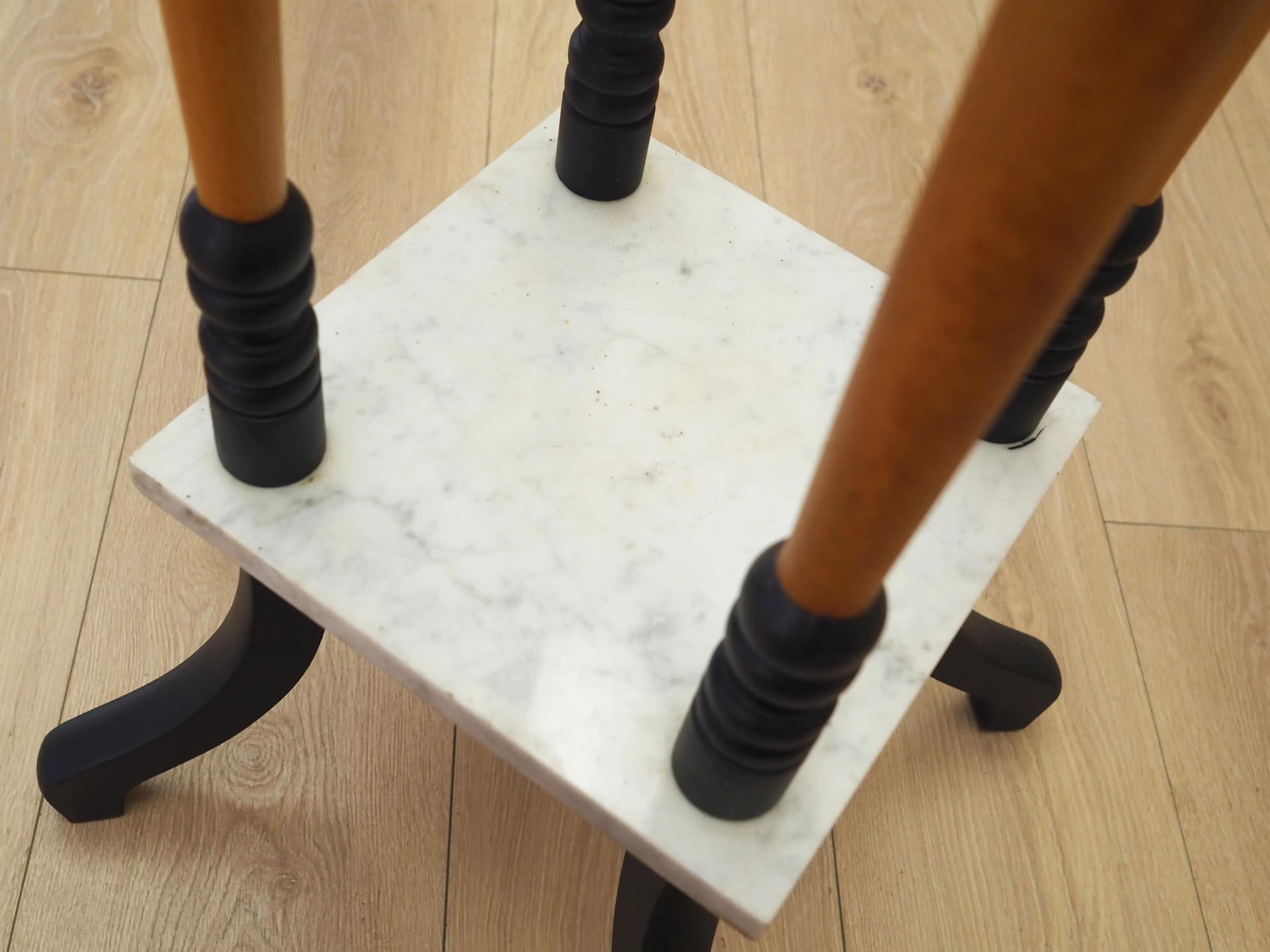 Plant stand, yellow beech, white marble, Denmark, 1970s. - 31763