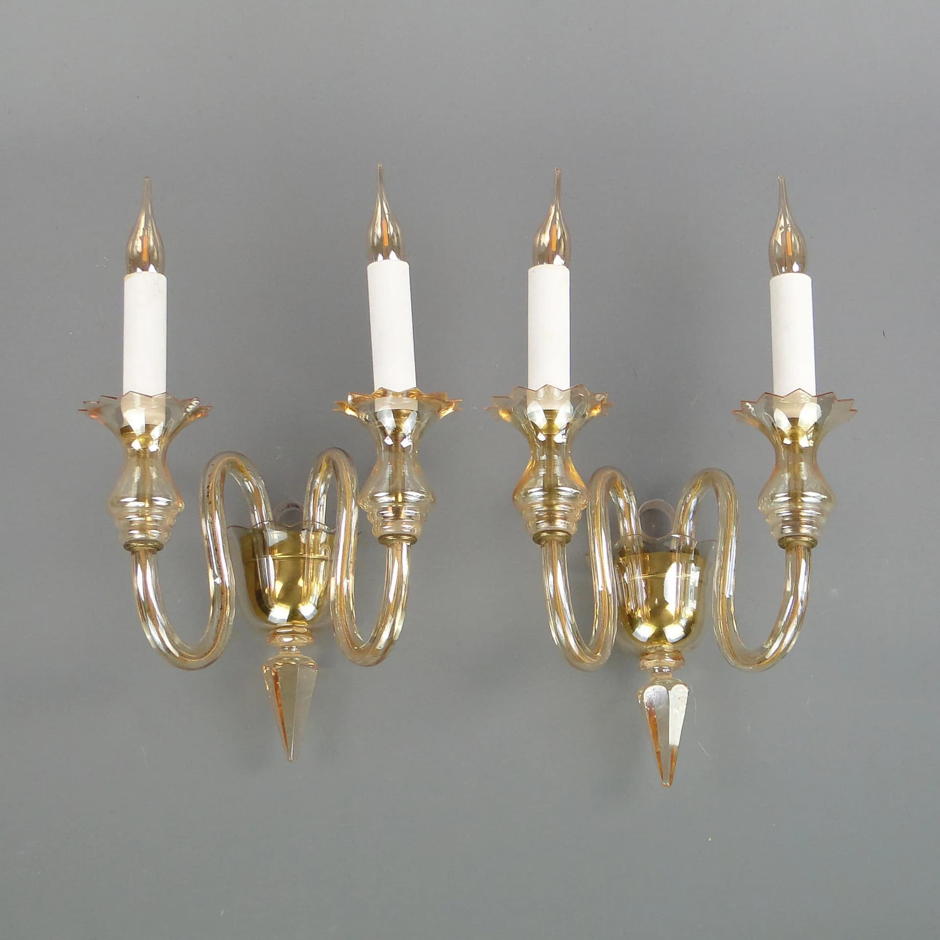 Pair of wall sconces, transparent crystal glass, Czechoslovakia, 1940s. - 32079