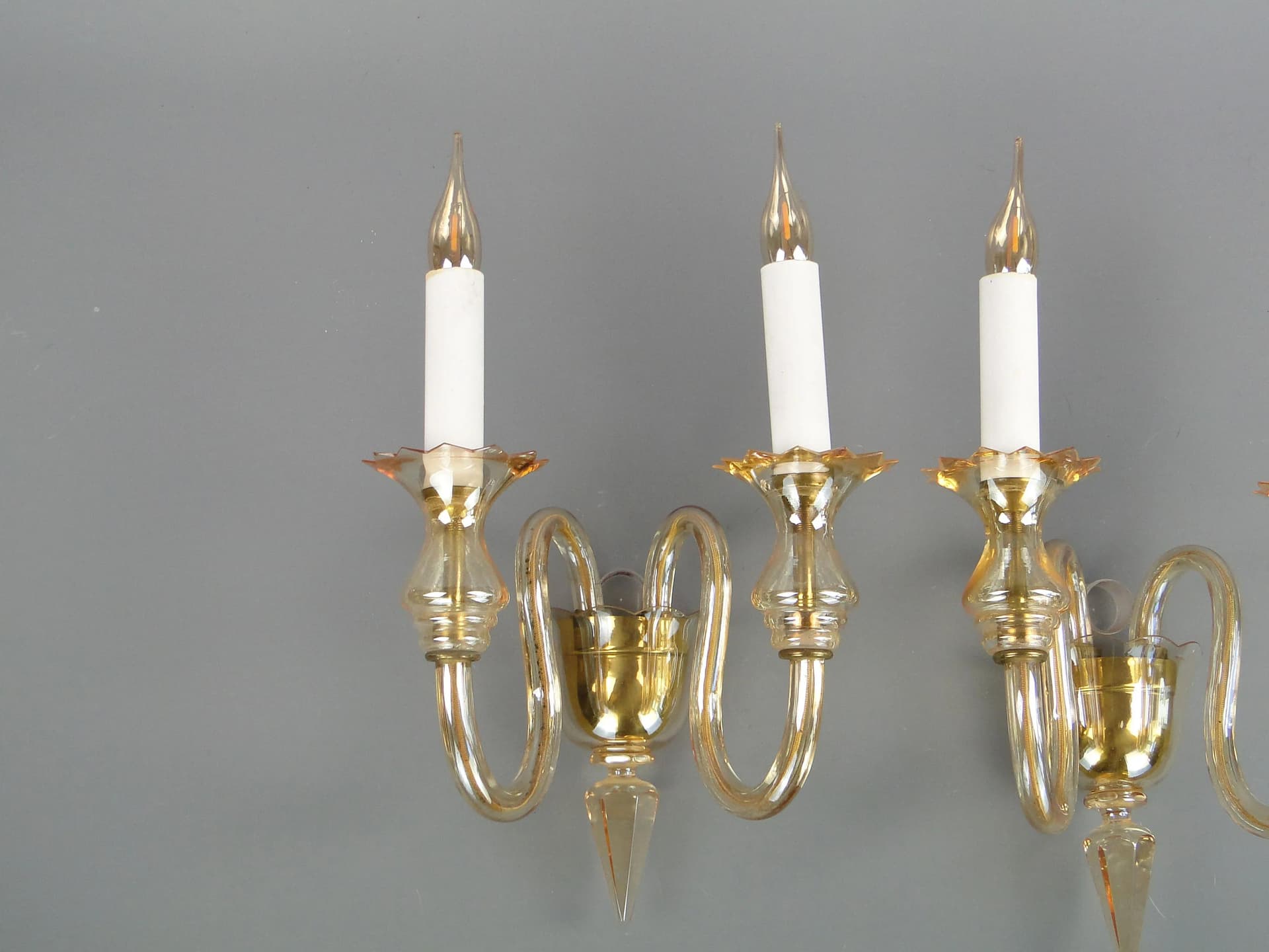 Pair of wall sconces, transparent crystal glass, Czechoslovakia, 1940s. - 32086