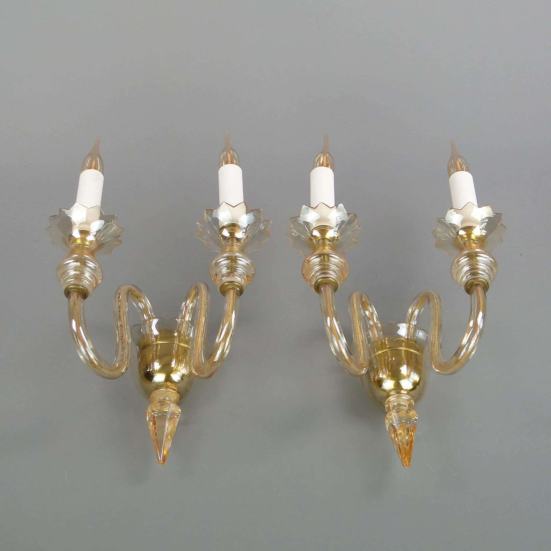 Pair of wall sconces, transparent crystal glass, Czechoslovakia, 1940s. - 32080
