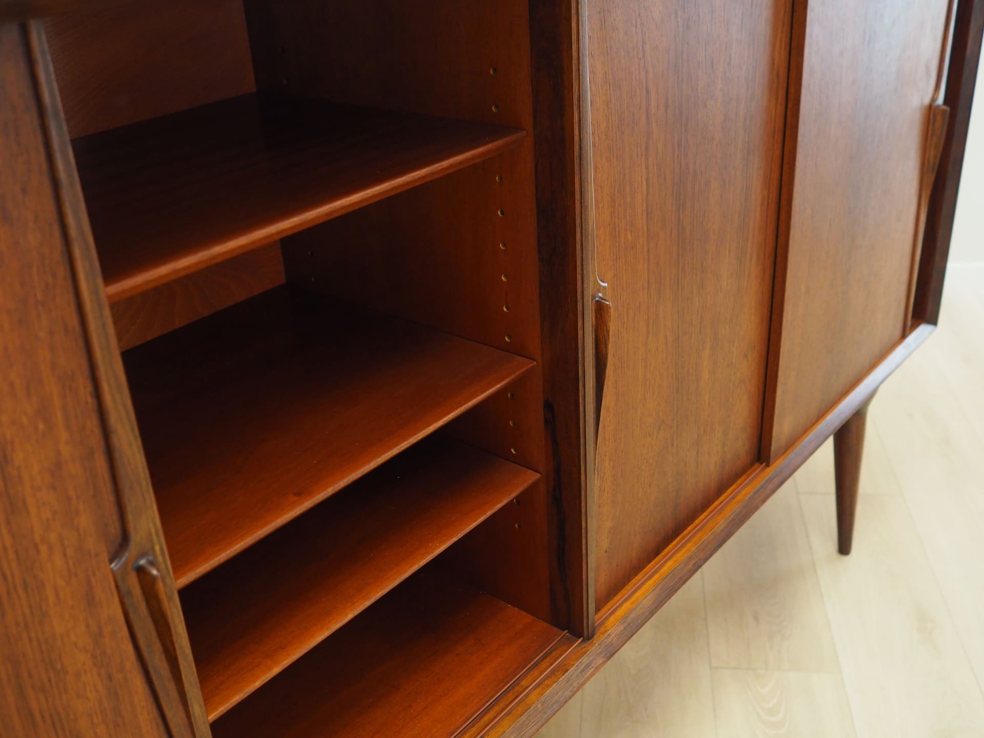 Highboard model 19, palisander brązowy ciemny, Omann Jun, Dania, lata 70. - 64197