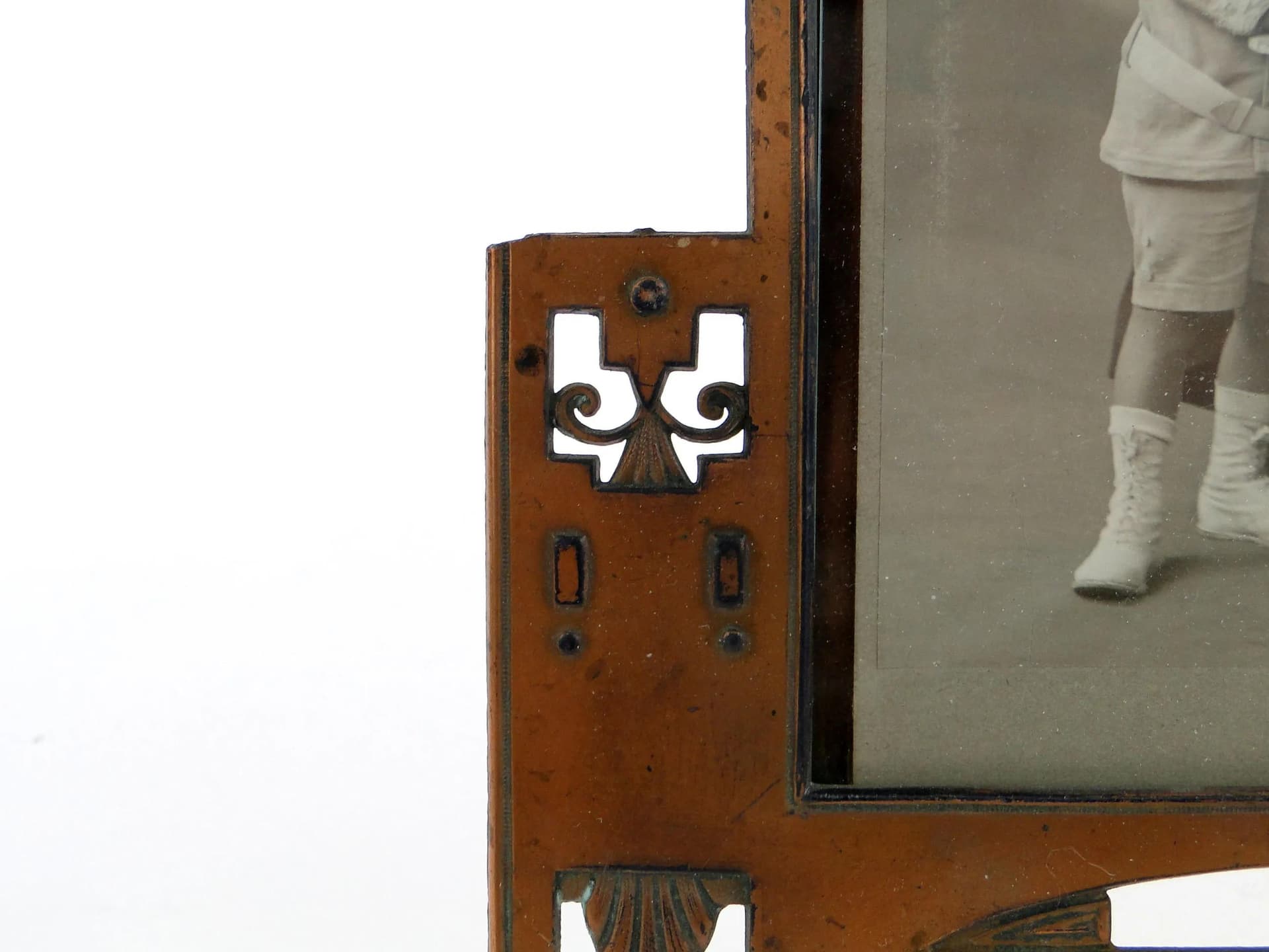 Photo frame, Vienna Secession, copper metal, Austria, early 20th c. - 32073