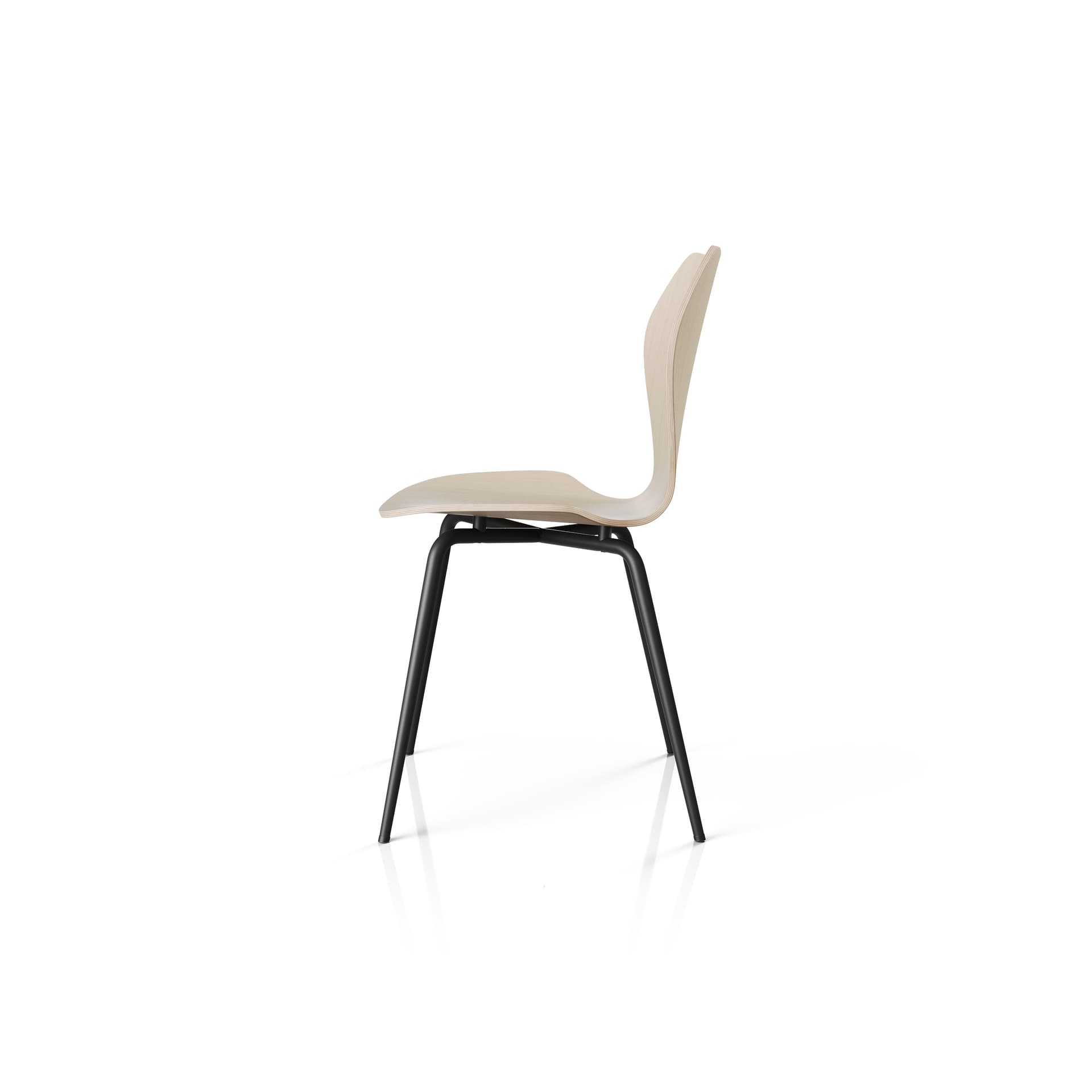 Krzesło KA237 Classic buk naturalny, proj. A. Kuczma, VZÓR - 37779