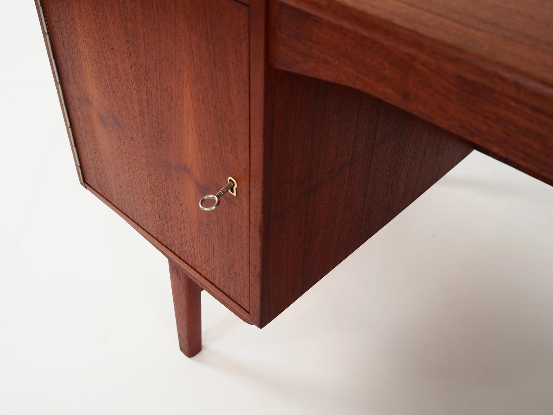 Desk, teak, Denmark, 1970s - 32348
