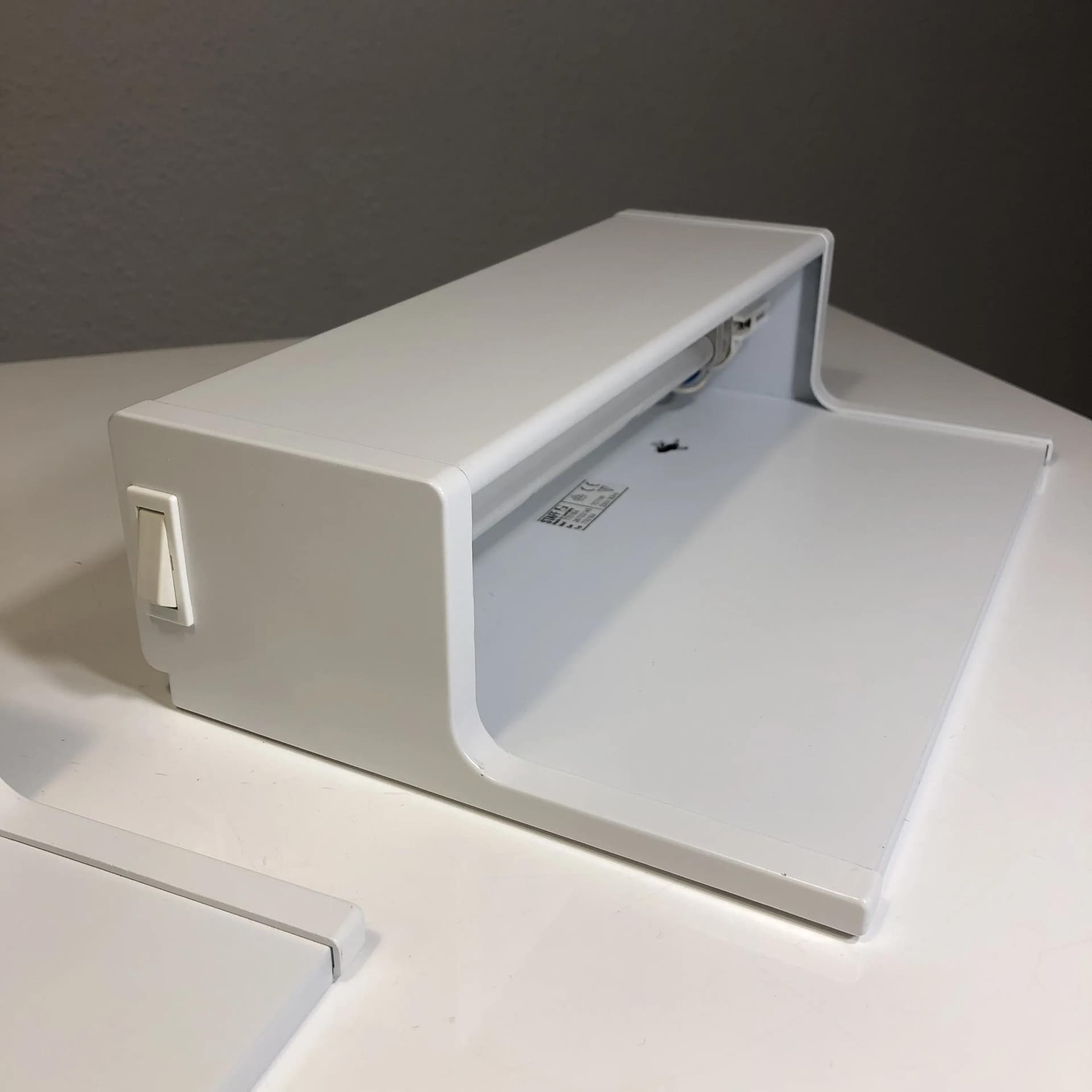 Białe, aluminiowe kinkiety modernistyczne, Staff Leuchten, Niemcy, lata 90. - 32423