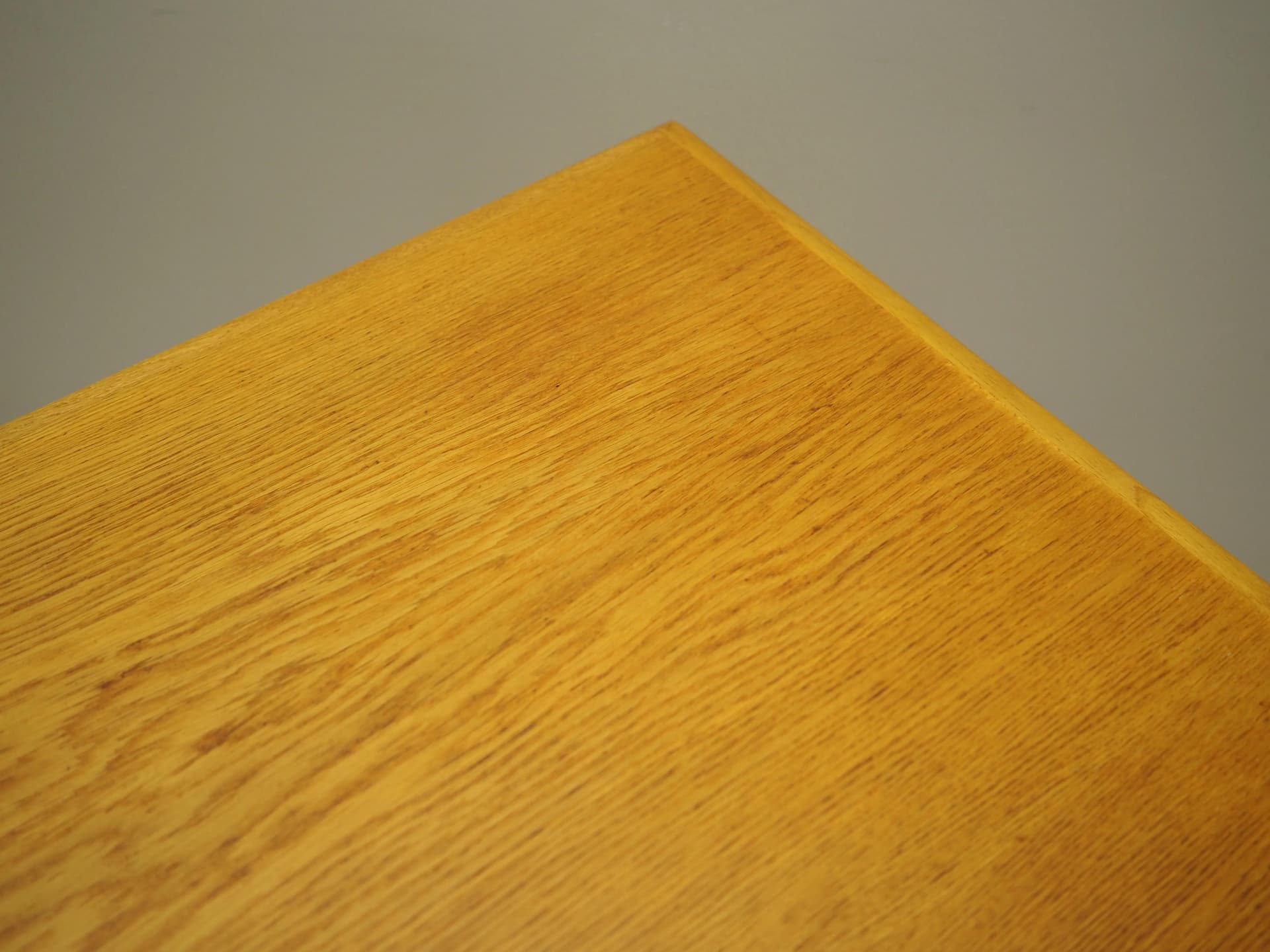 Stół, jesion jasnobrązowy, Dania, lata 70. - 32643