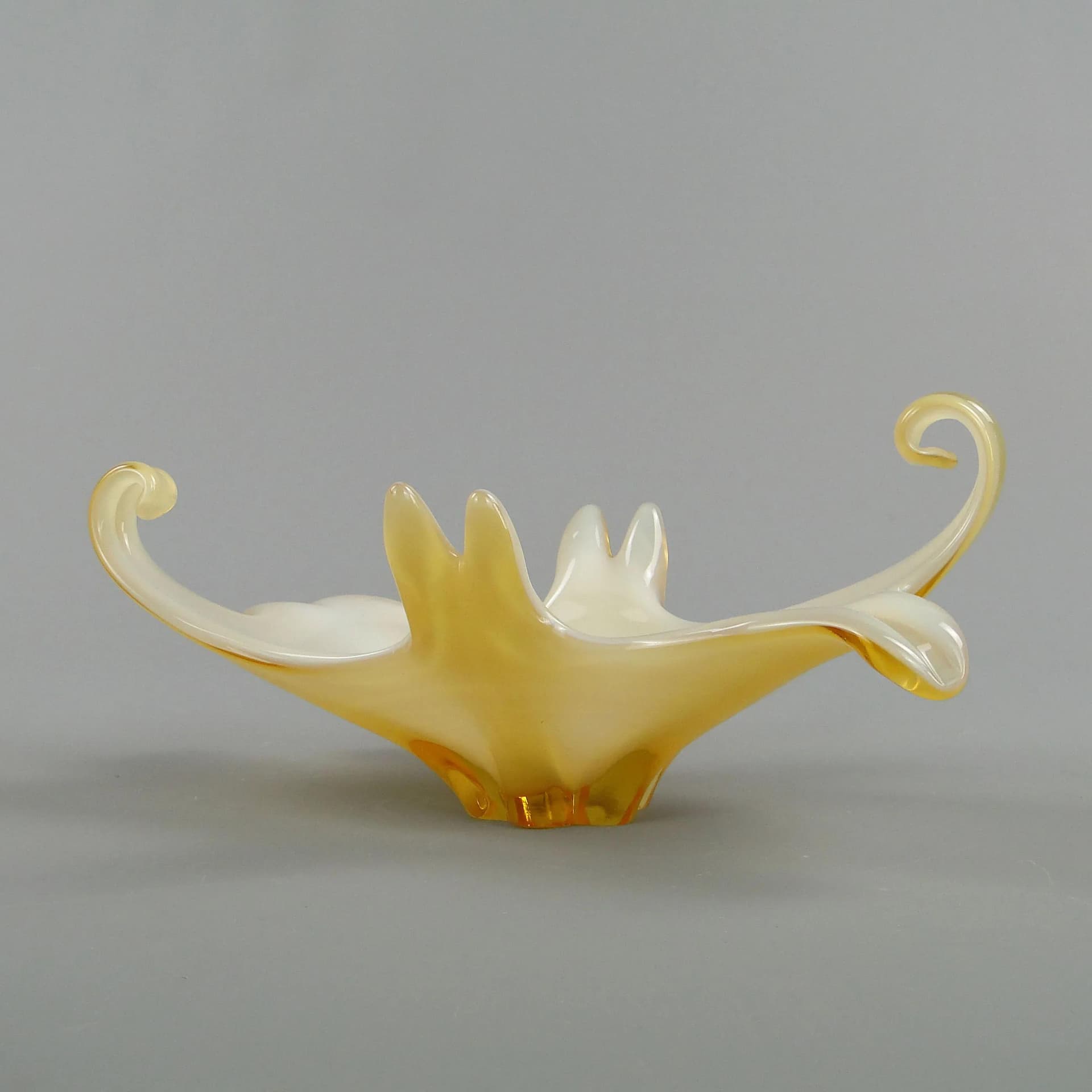 Centerpiece Mandruzatto, golden crystal glass, Murano, Italy, 1950s - 32493