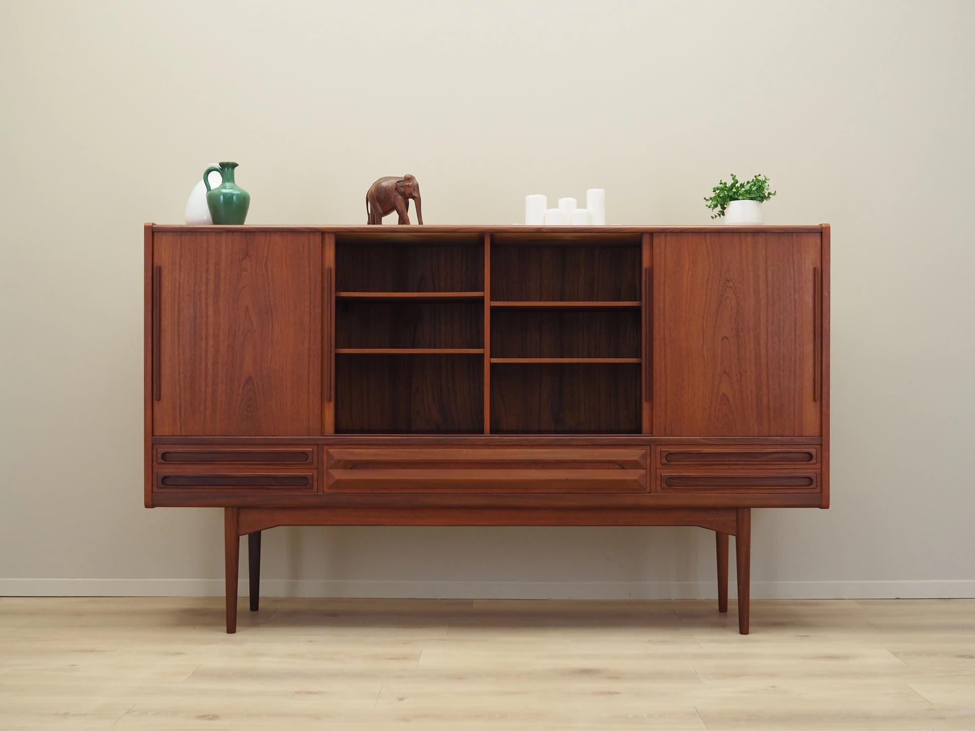 Highboard, teak brązowy, Dania, lata 60. - 32538