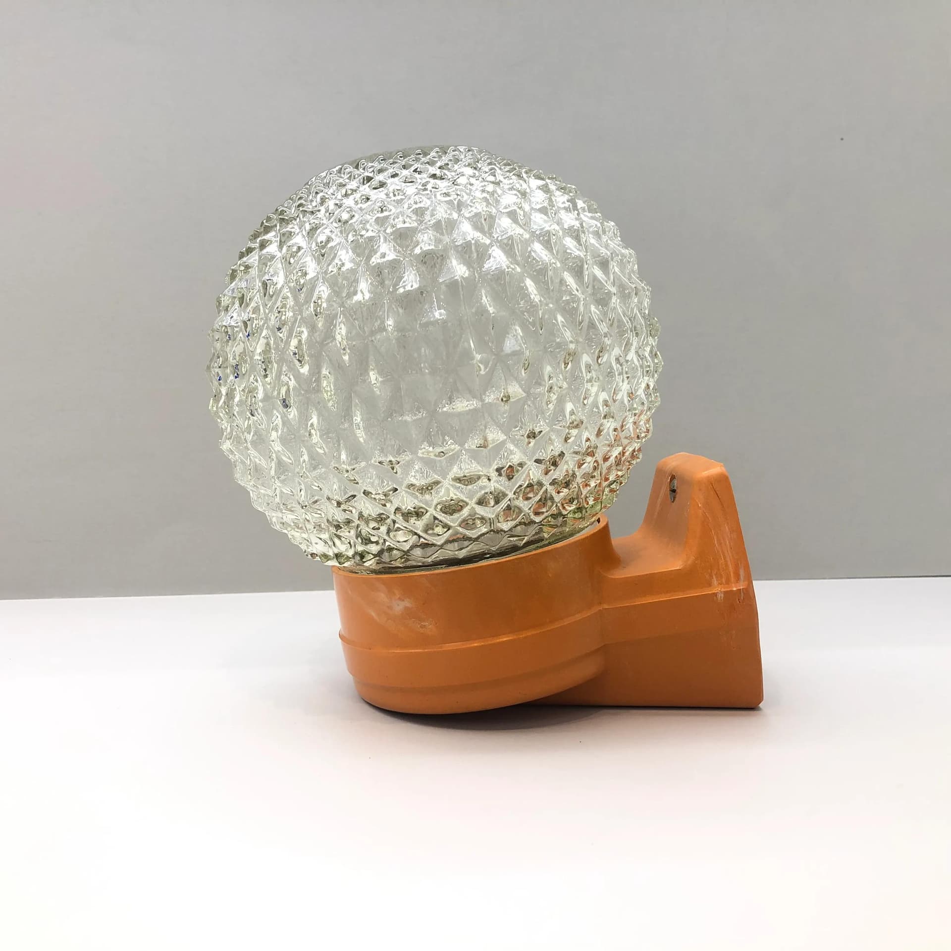 Kinkiet Space Age, plastik pomarańczowy, szkło przezroczyste, Polam, Polska, lata 70. - 32804