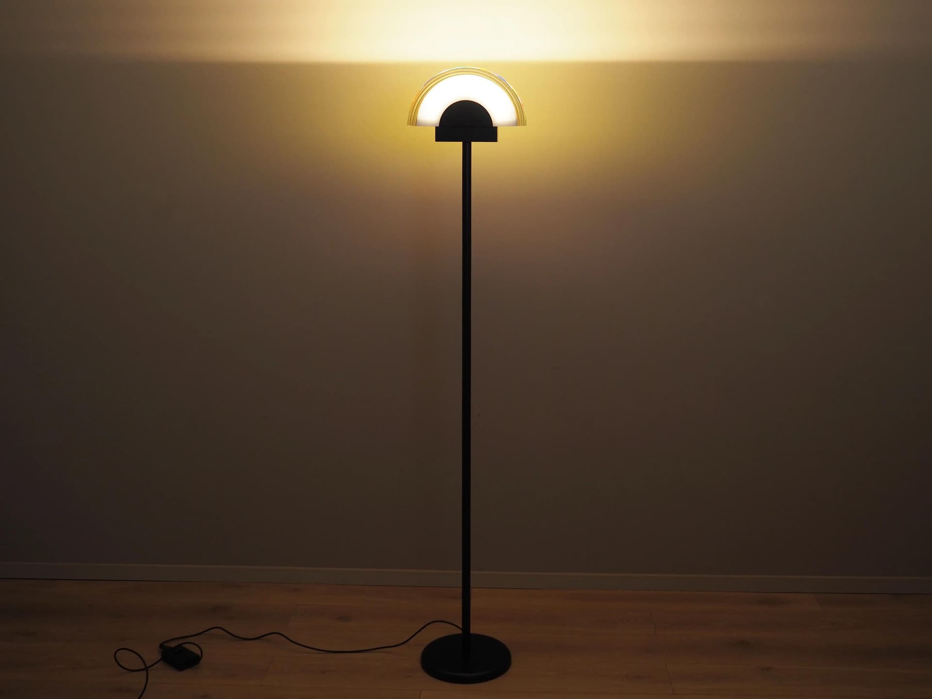 Floor lamp, black, metal, glass, Italy, 1970s - 32720