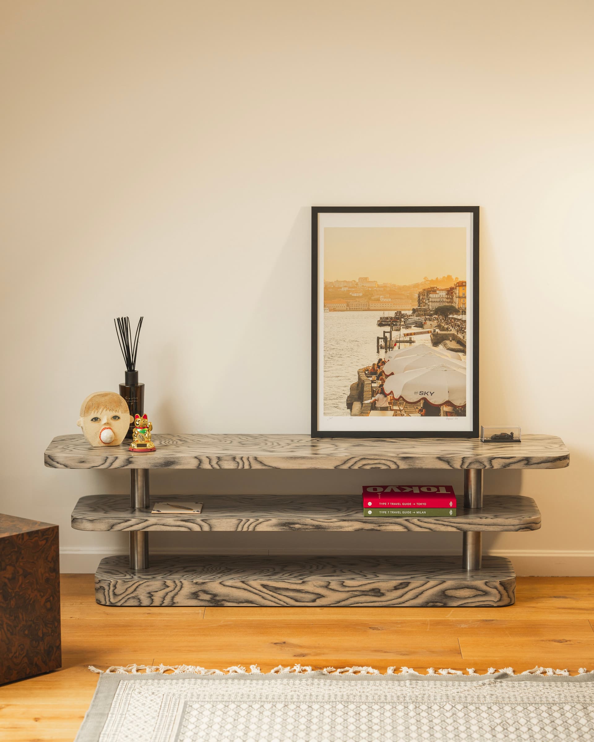 Szafka RTV Rel Sottsass szary i stal szczotkowana, Feum - 33057