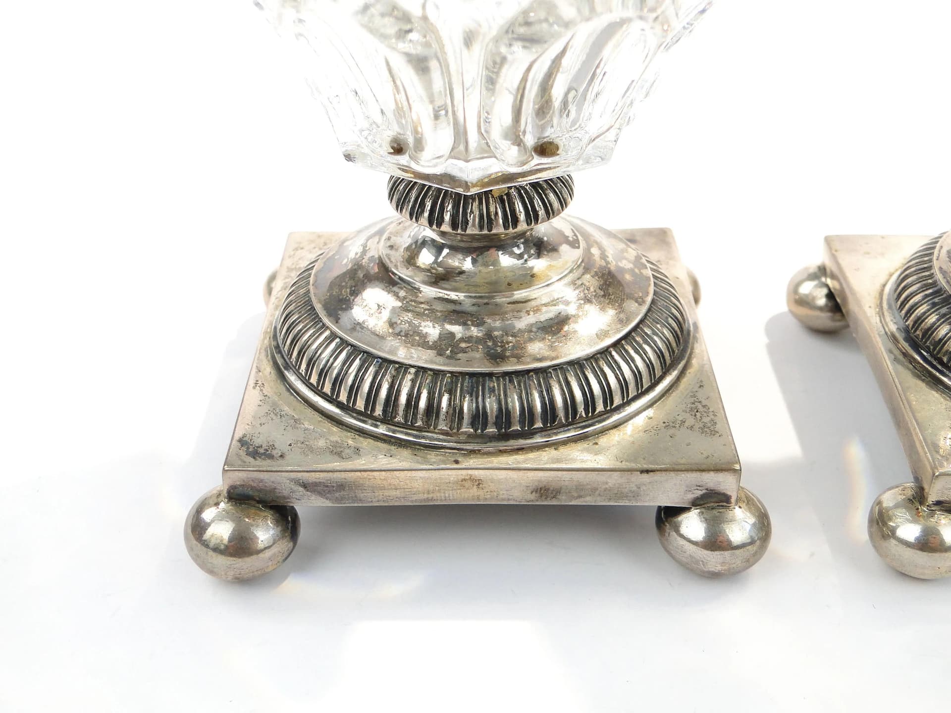 Para solniczek, kryształ przezroczysty, srebro, złocenie, styl wiktoriański, koniec XIX w. - 33066