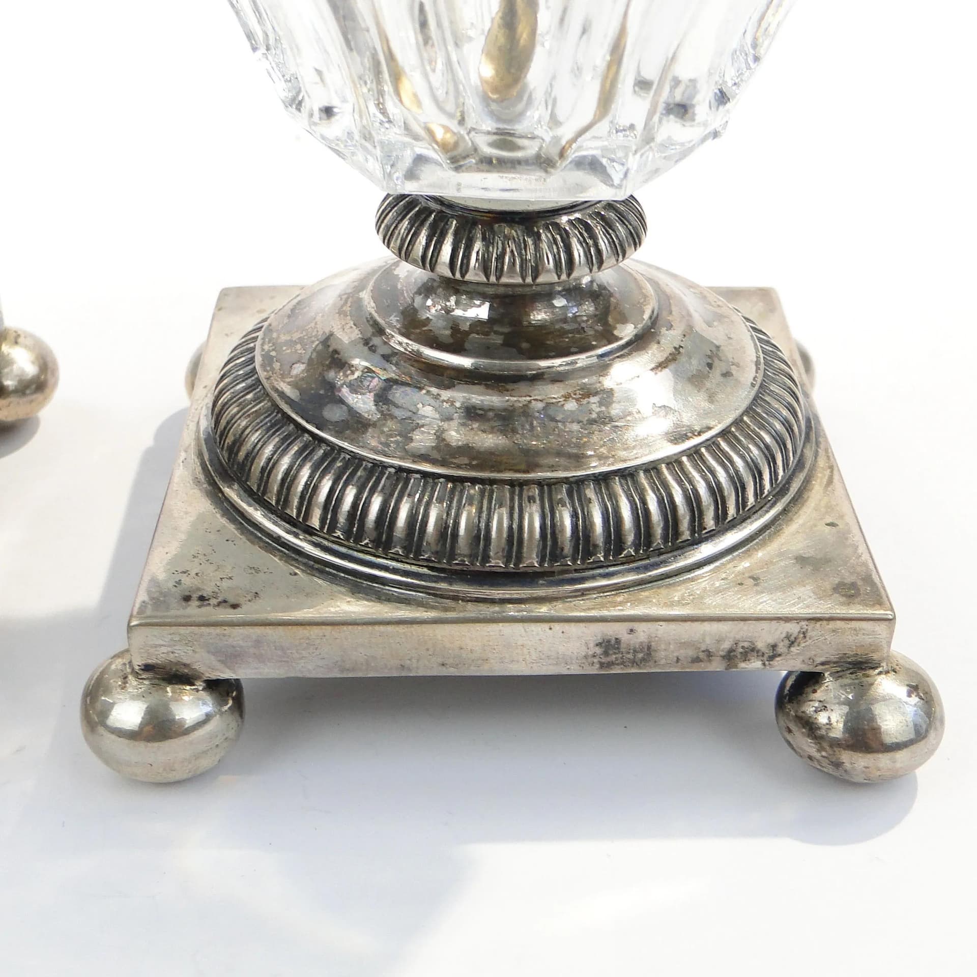 Para solniczek, kryształ przezroczysty, srebro, złocenie, styl wiktoriański, koniec XIX w. - 33067