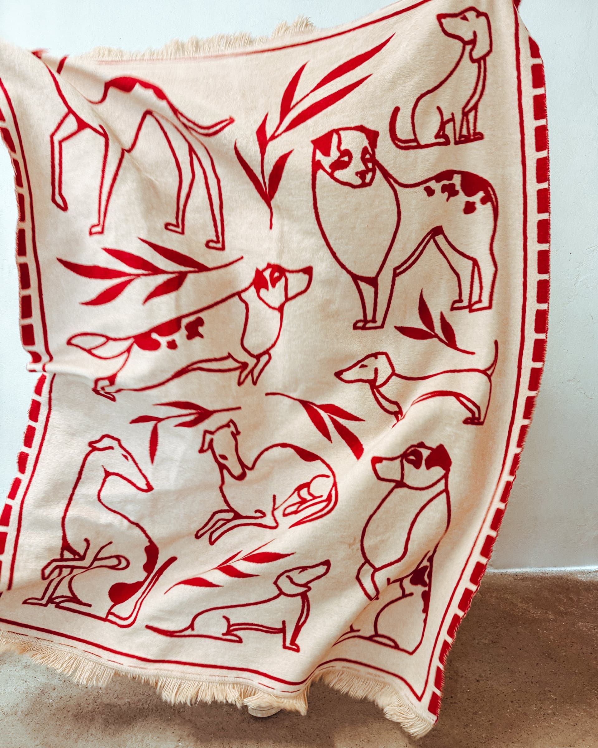 Koc 200x150 cm czerwony i beżowy, proj. Lena Dombek, Feum - 33003